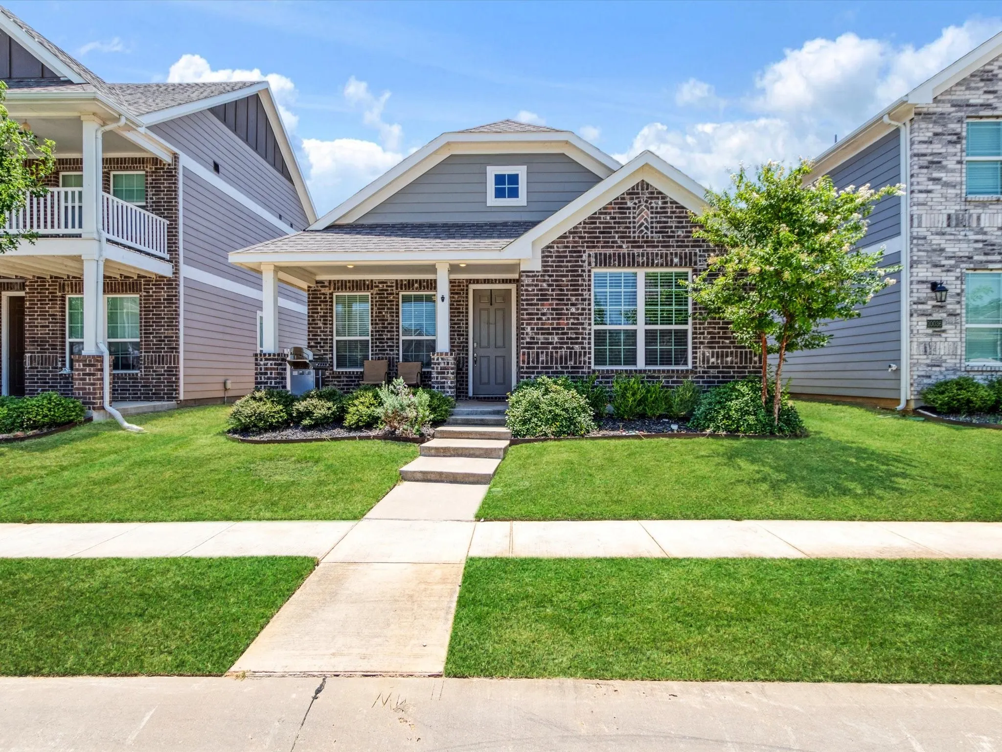 Single Family Residence For Sale in Denton County , 10040 Travis Drive, Providence Village, Texas 76227, 3 Bedroom, 2 Bathroom, 2 Garage spaces, 1,442 Sqft, built in 2020, mls#21315068, Real Estate Agent in Providence Village, Homes For Sale in Denton county, Homes For Sale in Providence Village, Realtor in Providence Village Texas, Real Estate Brokerage Independent Realty Texas, Luminita Cordes Realtor