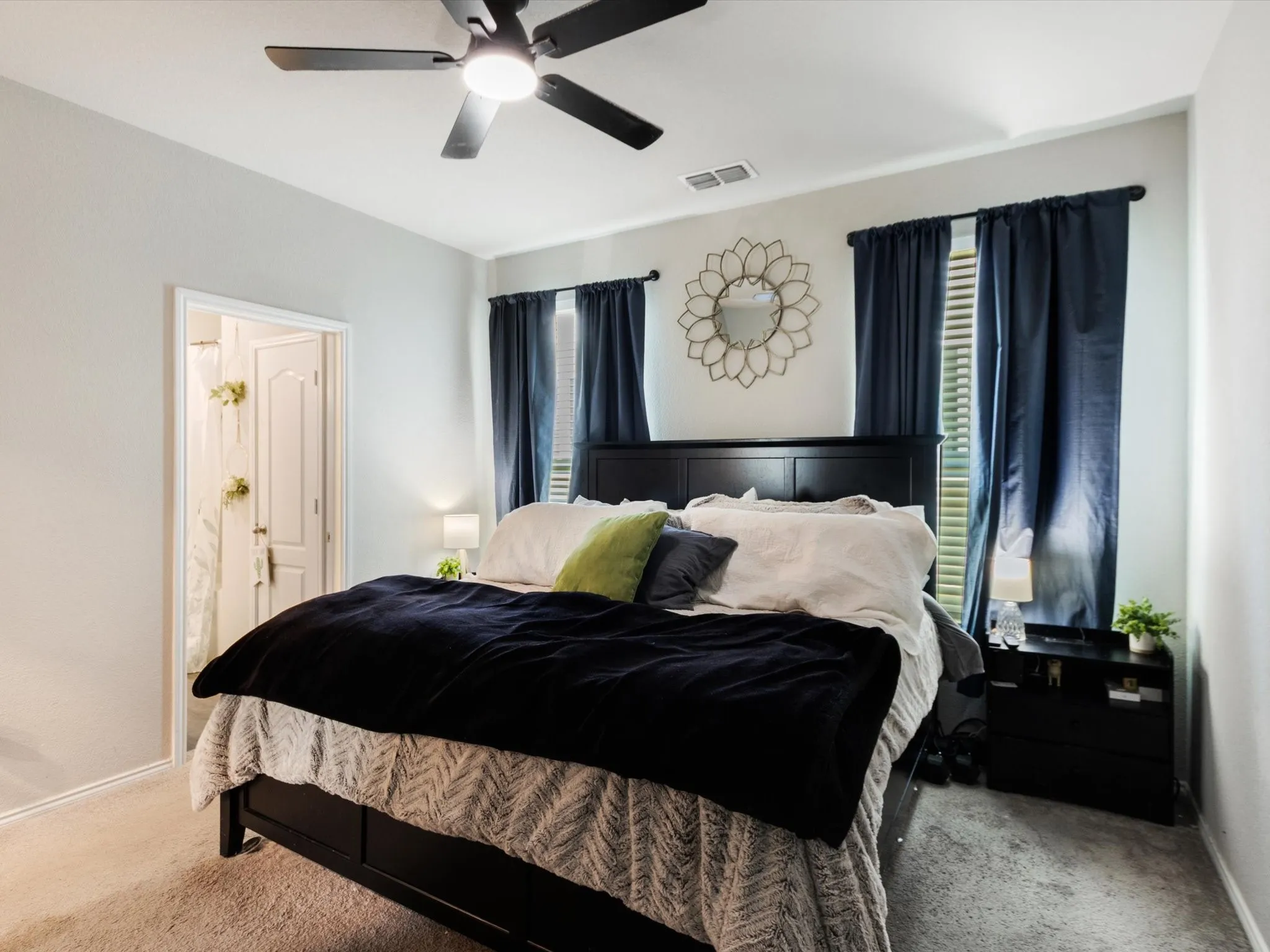 Single Family Residence For Sale in Denton County , 10040 Travis Drive, Providence Village, Texas 76227, 3 Bedroom, 2 Bathroom, 2 Garage spaces, 1,442 Sqft, built in 2020, mls#21315068, Real Estate Agent in Providence Village, Homes For Sale in Denton county, Homes For Sale in Providence Village, Realtor in Providence Village Texas, Real Estate Brokerage Independent Realty Texas, Luminita Cordes Realtor