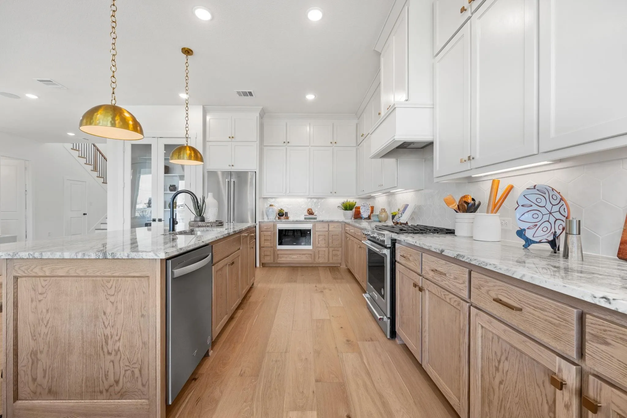 Single Family Residence For Sale in Collin County , 101 Chestnut Street, Celina, Texas 75009, 3 Bedroom, 3 Bathroom, 2 Garage spaces, 2,499 Sqft, built in 2025, mls#21329901, Real Estate Agent in Celina, Homes For Sale in Collin county, Homes For Sale in Celina, Realtor in Celina Texas, Real Estate Brokerage Independent Realty Texas, Luminita Cordes Realtor
