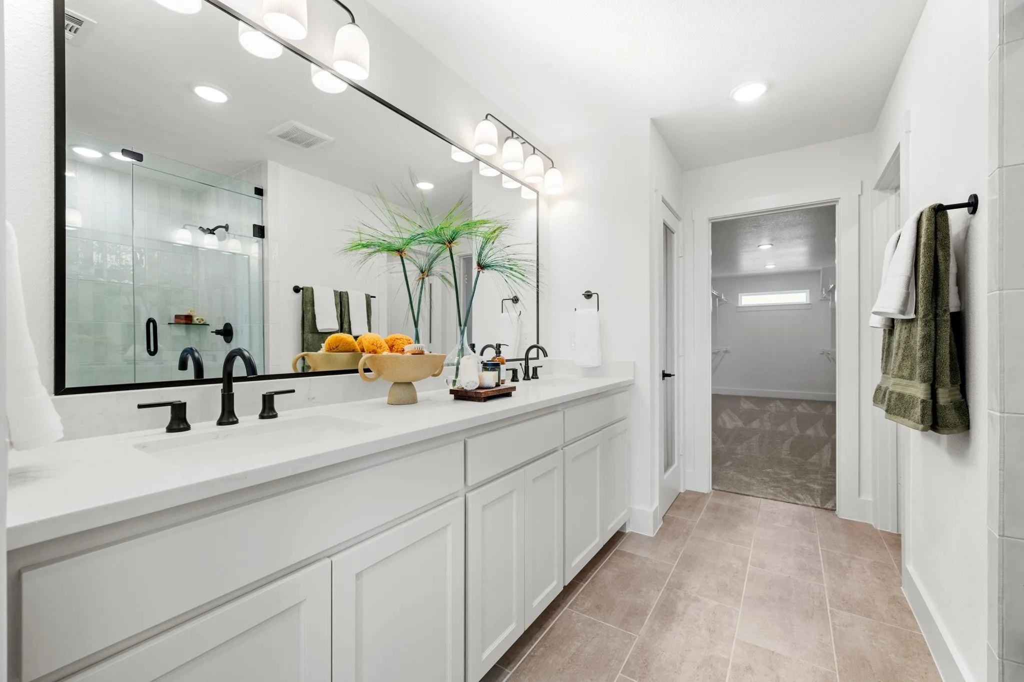 Single Family Residence For Sale in Collin County , 101 Chestnut Street, Celina, Texas 75009, 3 Bedroom, 3 Bathroom, 2 Garage spaces, 2,499 Sqft, built in 2025, mls#21329901, Real Estate Agent in Celina, Homes For Sale in Collin county, Homes For Sale in Celina, Realtor in Celina Texas, Real Estate Brokerage Independent Realty Texas, Luminita Cordes Realtor