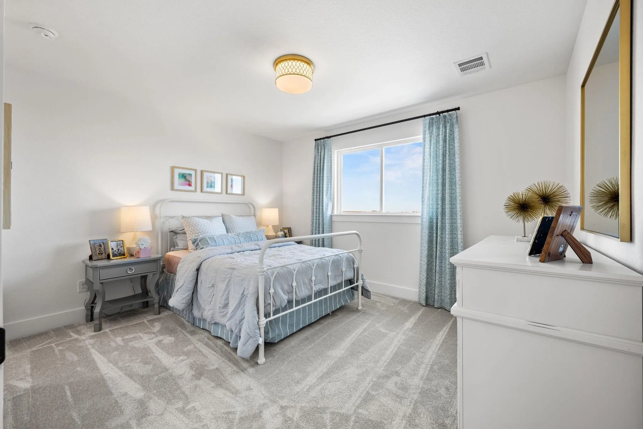 Single Family Residence For Sale in Collin County , 101 Chestnut Street, Celina, Texas 75009, 3 Bedroom, 3 Bathroom, 2 Garage spaces, 2,499 Sqft, built in 2025, mls#21329901, Real Estate Agent in Celina, Homes For Sale in Collin county, Homes For Sale in Celina, Realtor in Celina Texas, Real Estate Brokerage Independent Realty Texas, Luminita Cordes Realtor