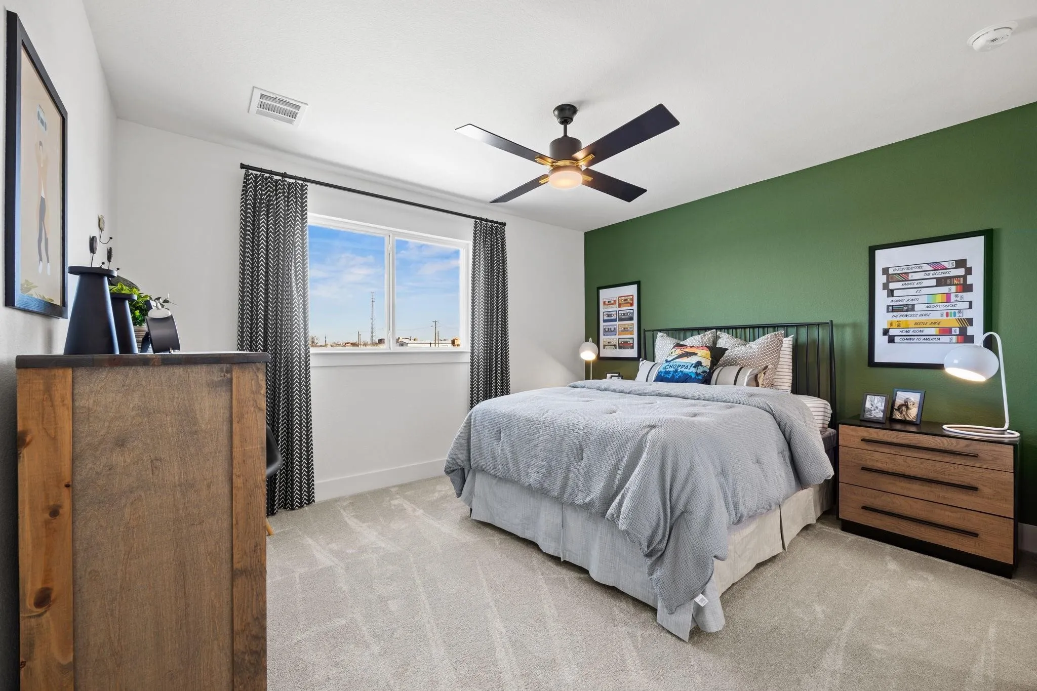 Single Family Residence For Sale in Collin County , 101 Chestnut Street, Celina, Texas 75009, 3 Bedroom, 3 Bathroom, 2 Garage spaces, 2,499 Sqft, built in 2025, mls#21329901, Real Estate Agent in Celina, Homes For Sale in Collin county, Homes For Sale in Celina, Realtor in Celina Texas, Real Estate Brokerage Independent Realty Texas, Luminita Cordes Realtor