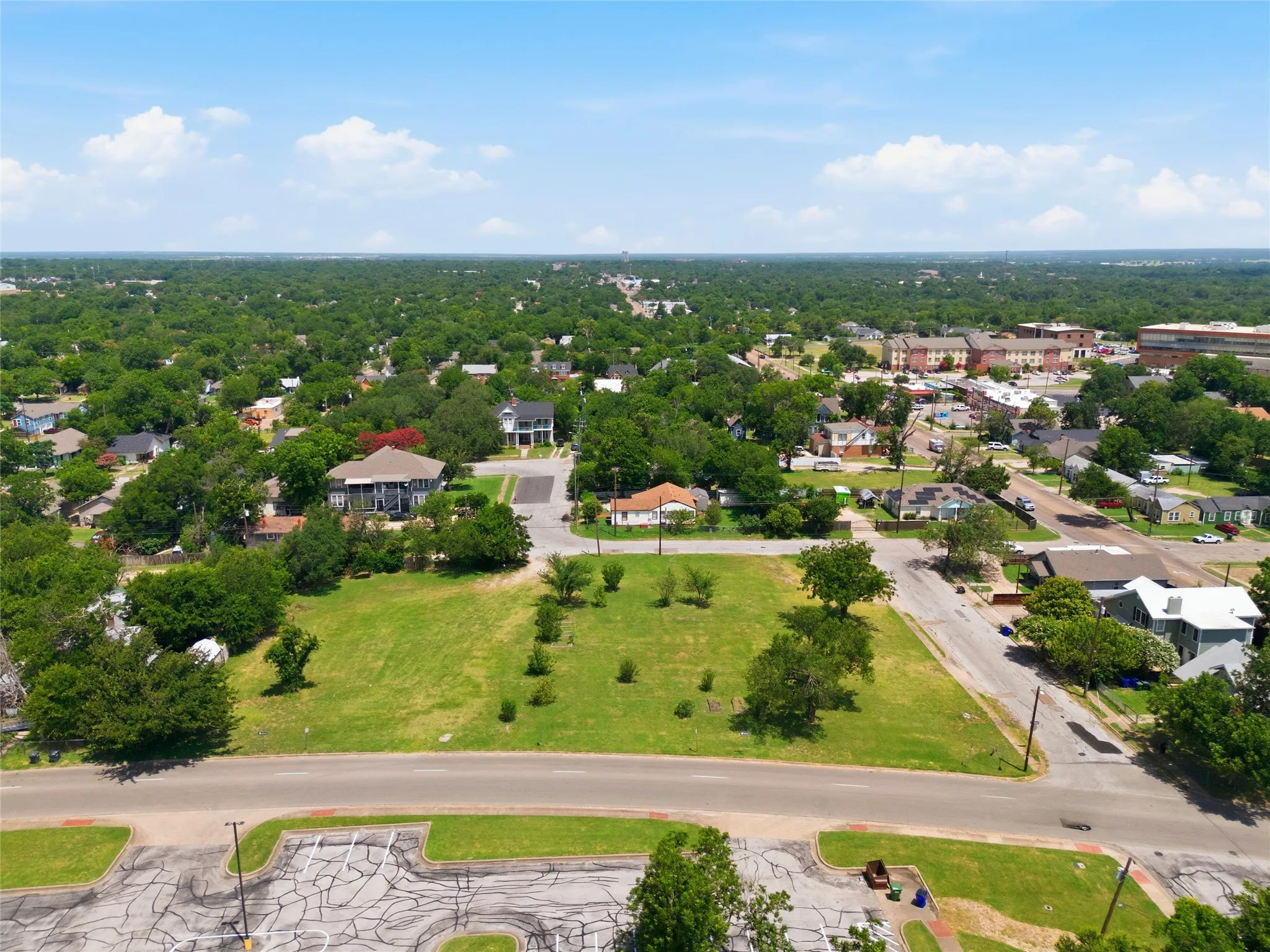 Improved Land For Sale in Mc Lennan County , 1104 N 18A Street, Waco, Texas 76707, 0, 0, Garage spaces, 0 Sqft, built in 0, Price $160,000, mls#21330133, Real Estate Agent in Waco, Homes For Sale in Mc Lennan county, Homes For Sale in Waco, Realtor in Waco Texas, Real Estate Brokerage Independent Realty Texas, Luminita Cordes Realtor