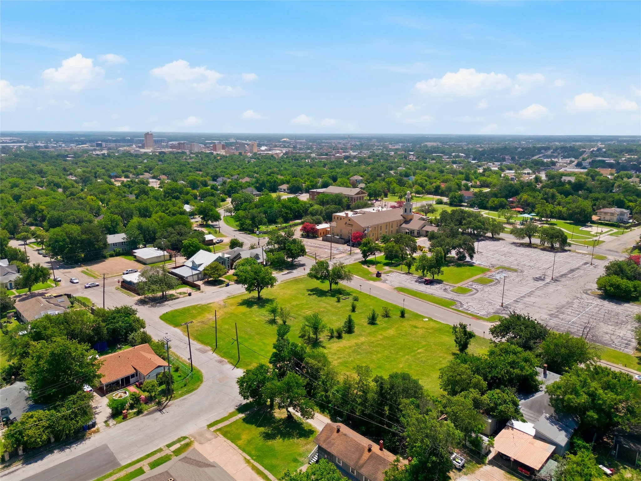 Improved Land For Sale in Mc Lennan County , 1104 N 18A Street, Waco, Texas 76707, 0, 0, Garage spaces, 0 Sqft, built in 0, Price $160,000, mls#21330133, Real Estate Agent in Waco, Homes For Sale in Mc Lennan county, Homes For Sale in Waco, Realtor in Waco Texas, Real Estate Brokerage Independent Realty Texas, Luminita Cordes Realtor