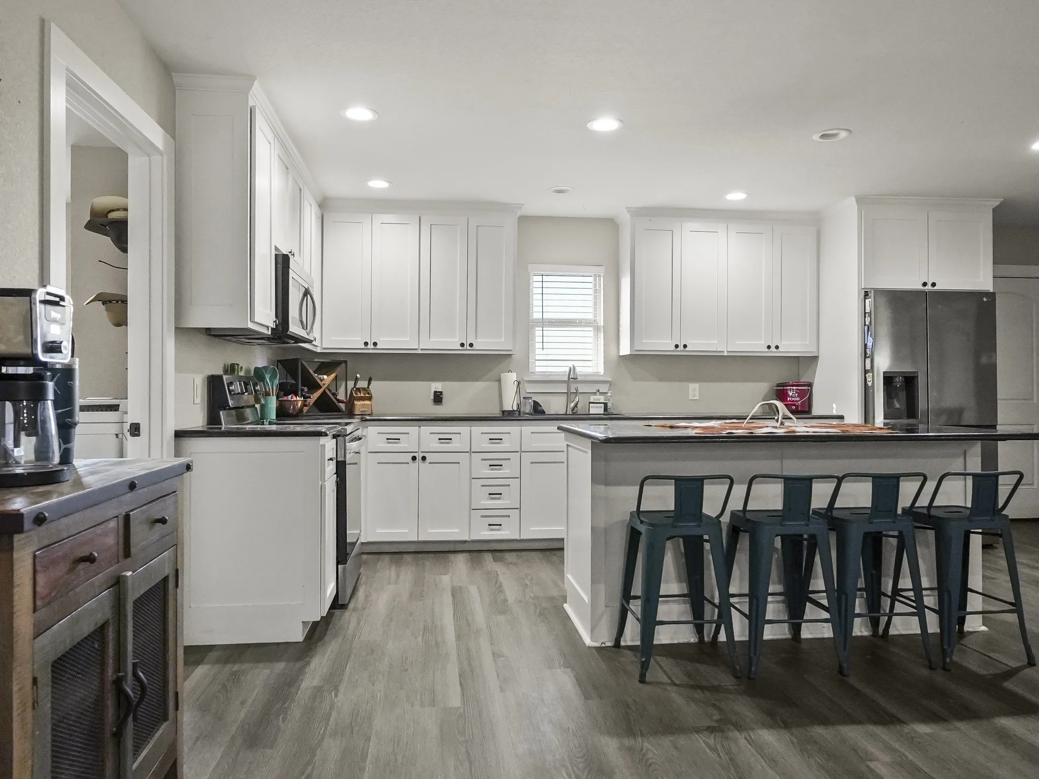 Single Family Residence For Sale in Johnson County , 711 County Road 701, Cleburne, Texas 76031, 3 Bedroom, 2 Bathroom, Garage spaces, 1,500 Sqft, built in 2024, mls#21329665, Real Estate Agent in Cleburne, Homes For Sale in Johnson county, Homes For Sale in Cleburne, Realtor in Cleburne Texas, Real Estate Brokerage Independent Realty Texas, Luminita Cordes Realtor