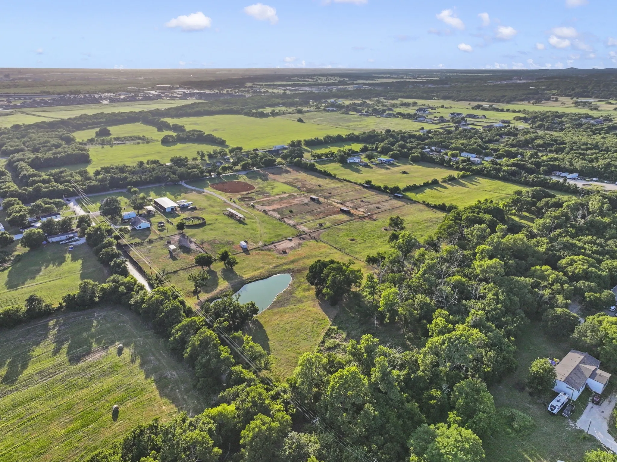 Single Family Residence For Sale in Johnson County , 711 County Road 701, Cleburne, Texas 76031, 3 Bedroom, 2 Bathroom, Garage spaces, 1,500 Sqft, built in 2024, mls#21329665, Real Estate Agent in Cleburne, Homes For Sale in Johnson county, Homes For Sale in Cleburne, Realtor in Cleburne Texas, Real Estate Brokerage Independent Realty Texas, Luminita Cordes Realtor