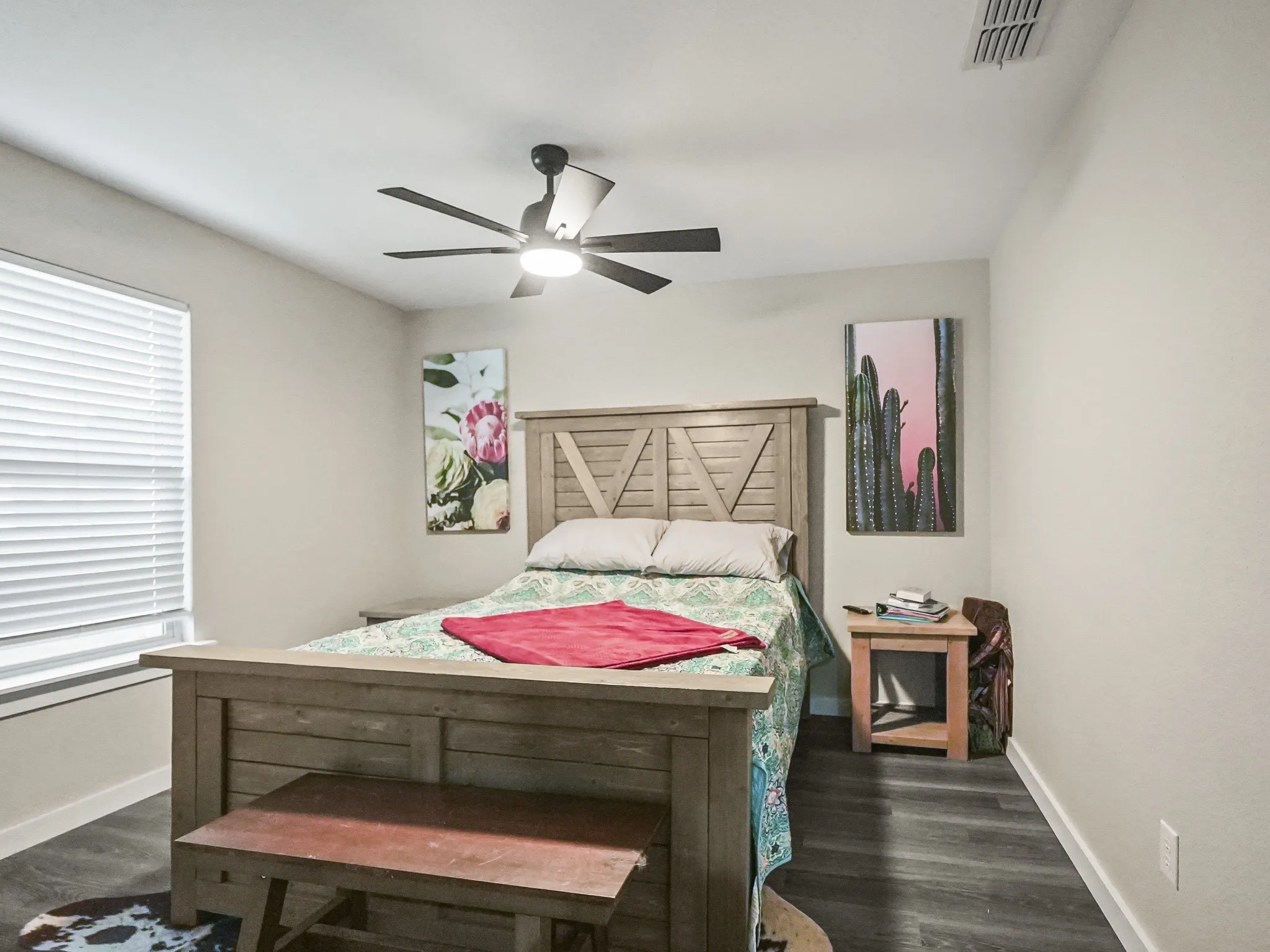 Single Family Residence For Sale in Johnson County , 711 County Road 701, Cleburne, Texas 76031, 3 Bedroom, 2 Bathroom, Garage spaces, 1,500 Sqft, built in 2024, mls#21329665, Real Estate Agent in Cleburne, Homes For Sale in Johnson county, Homes For Sale in Cleburne, Realtor in Cleburne Texas, Real Estate Brokerage Independent Realty Texas, Luminita Cordes Realtor