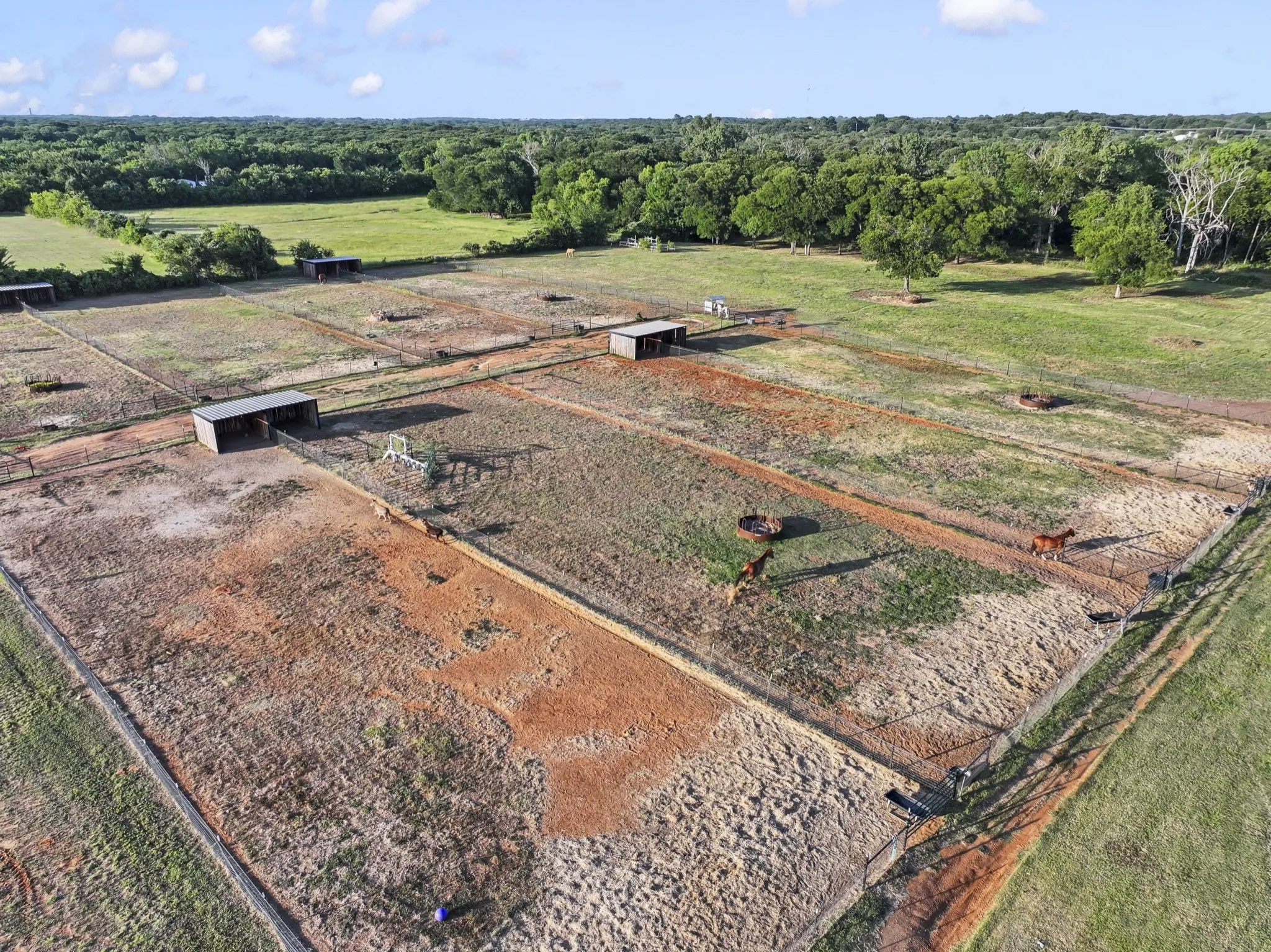 Single Family Residence For Sale in Johnson County , 711 County Road 701, Cleburne, Texas 76031, 3 Bedroom, 2 Bathroom, Garage spaces, 1,500 Sqft, built in 2024, mls#21329665, Real Estate Agent in Cleburne, Homes For Sale in Johnson county, Homes For Sale in Cleburne, Realtor in Cleburne Texas, Real Estate Brokerage Independent Realty Texas, Luminita Cordes Realtor