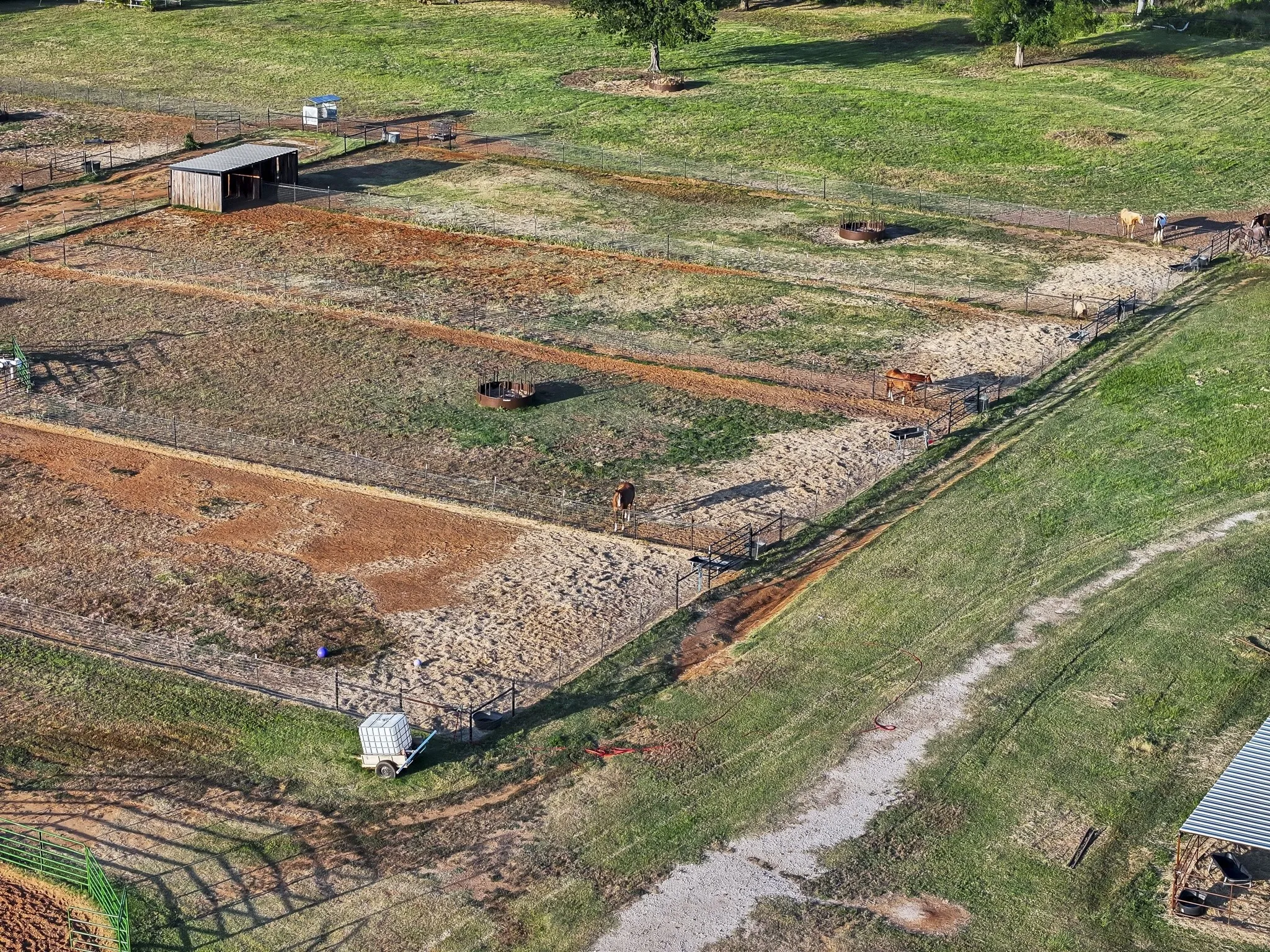 Single Family Residence For Sale in Johnson County , 711 County Road 701, Cleburne, Texas 76031, 3 Bedroom, 2 Bathroom, Garage spaces, 1,500 Sqft, built in 2024, mls#21329665, Real Estate Agent in Cleburne, Homes For Sale in Johnson county, Homes For Sale in Cleburne, Realtor in Cleburne Texas, Real Estate Brokerage Independent Realty Texas, Luminita Cordes Realtor