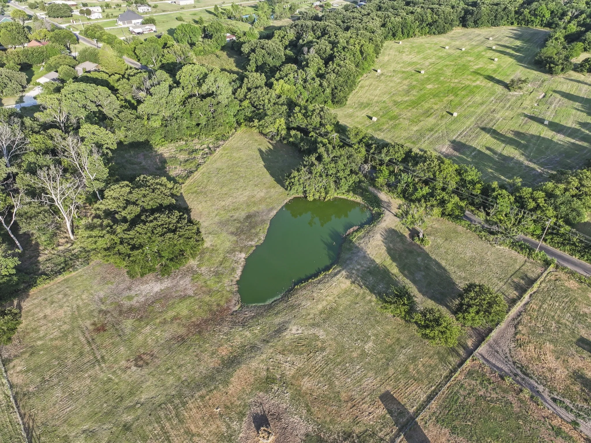 Single Family Residence For Sale in Johnson County , 711 County Road 701, Cleburne, Texas 76031, 3 Bedroom, 2 Bathroom, Garage spaces, 1,500 Sqft, built in 2024, mls#21329665, Real Estate Agent in Cleburne, Homes For Sale in Johnson county, Homes For Sale in Cleburne, Realtor in Cleburne Texas, Real Estate Brokerage Independent Realty Texas, Luminita Cordes Realtor