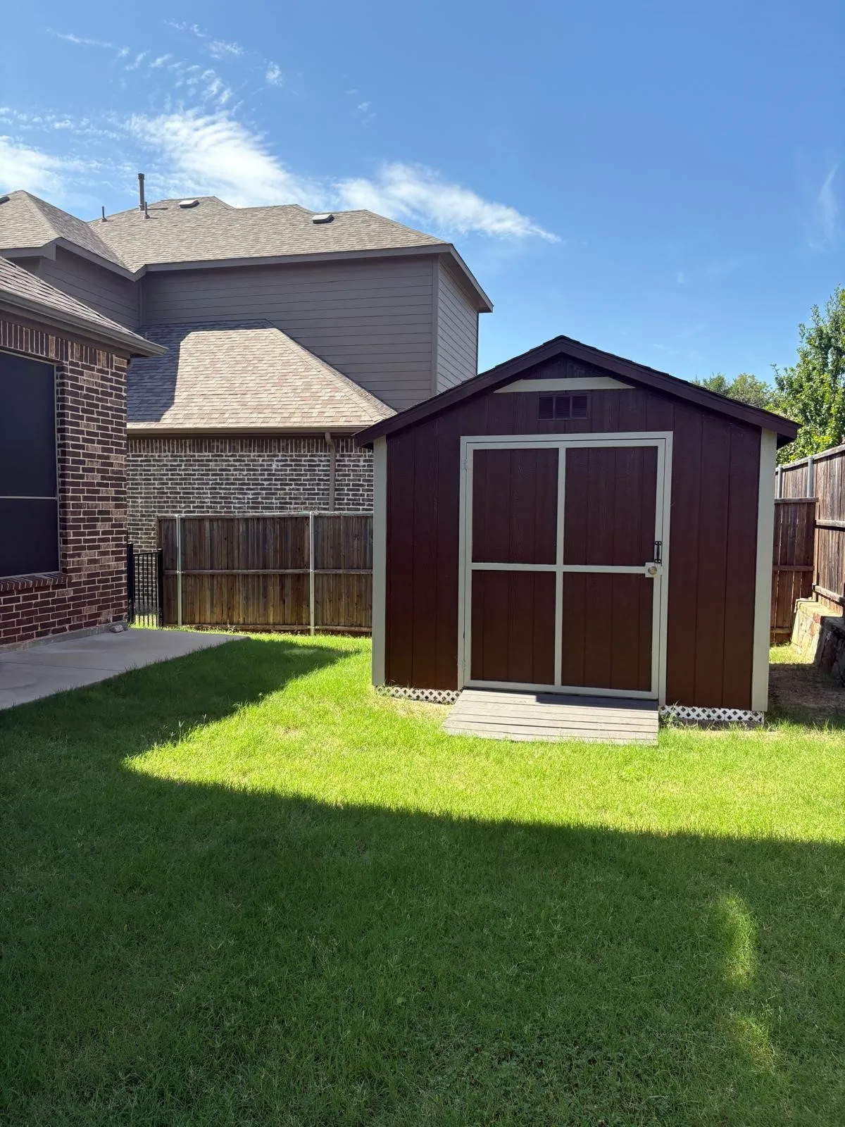 Single Family Residence For Sale in Collin County , 1109 Melcer Street, Plano, Texas 75074, 3 Bedroom, 4 Bathroom, 2 Garage spaces, 3,175 Sqft, built in 2017, mls#21330138, Real Estate Agent in Plano, Homes For Sale in Collin county, Homes For Sale in Plano, Realtor in Plano Texas, Real Estate Brokerage Independent Realty Texas, Luminita Cordes Realtor