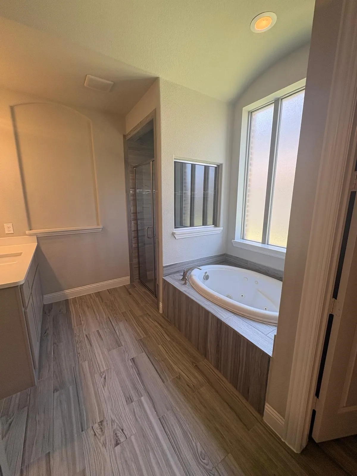 Single Family Residence For Sale in Collin County , 1109 Melcer Street, Plano, Texas 75074, 3 Bedroom, 4 Bathroom, 2 Garage spaces, 3,175 Sqft, built in 2017, mls#21330138, Real Estate Agent in Plano, Homes For Sale in Collin county, Homes For Sale in Plano, Realtor in Plano Texas, Real Estate Brokerage Independent Realty Texas, Luminita Cordes Realtor
