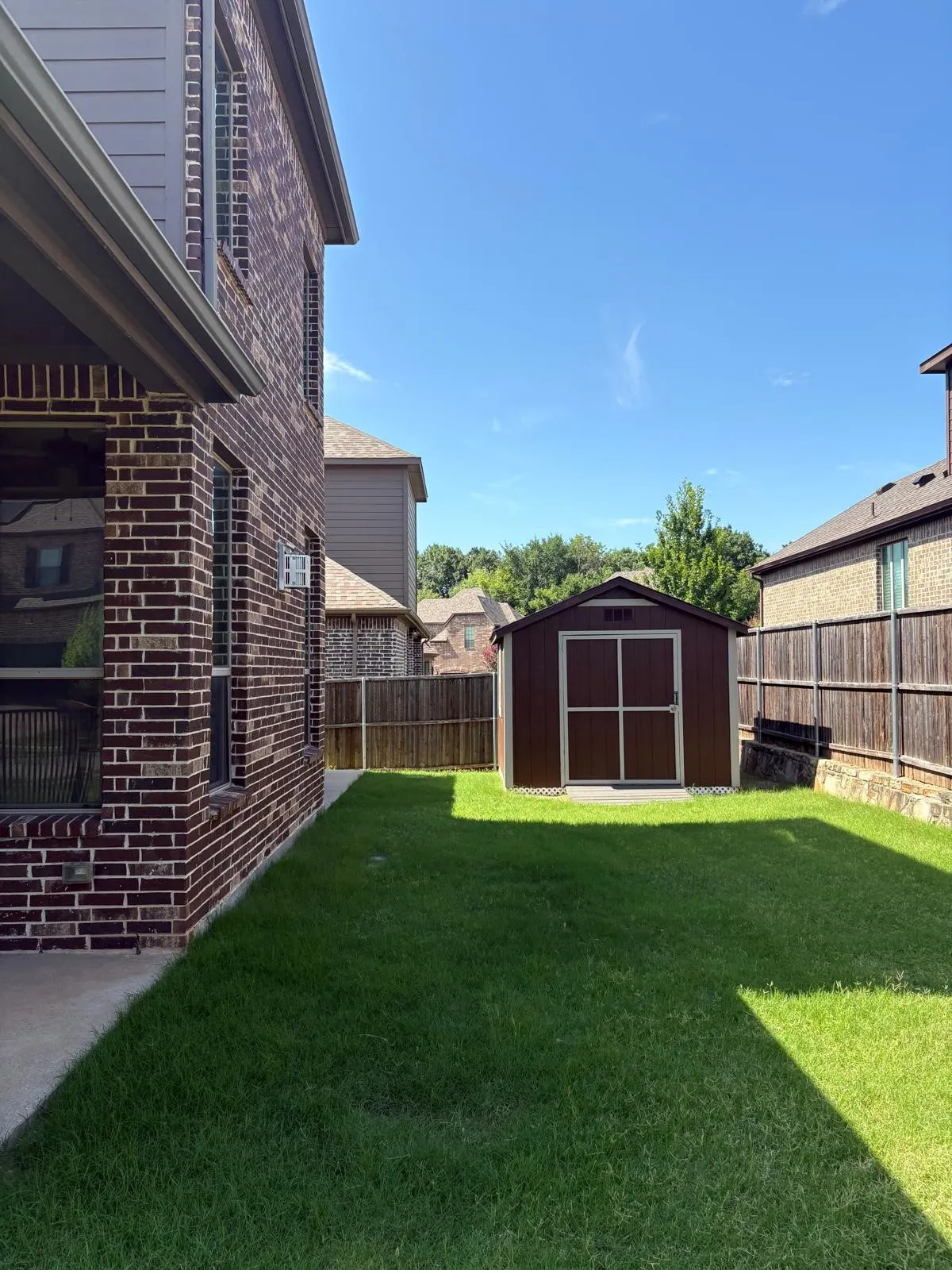 Single Family Residence For Sale in Collin County , 1109 Melcer Street, Plano, Texas 75074, 3 Bedroom, 4 Bathroom, 2 Garage spaces, 3,175 Sqft, built in 2017, mls#21330138, Real Estate Agent in Plano, Homes For Sale in Collin county, Homes For Sale in Plano, Realtor in Plano Texas, Real Estate Brokerage Independent Realty Texas, Luminita Cordes Realtor