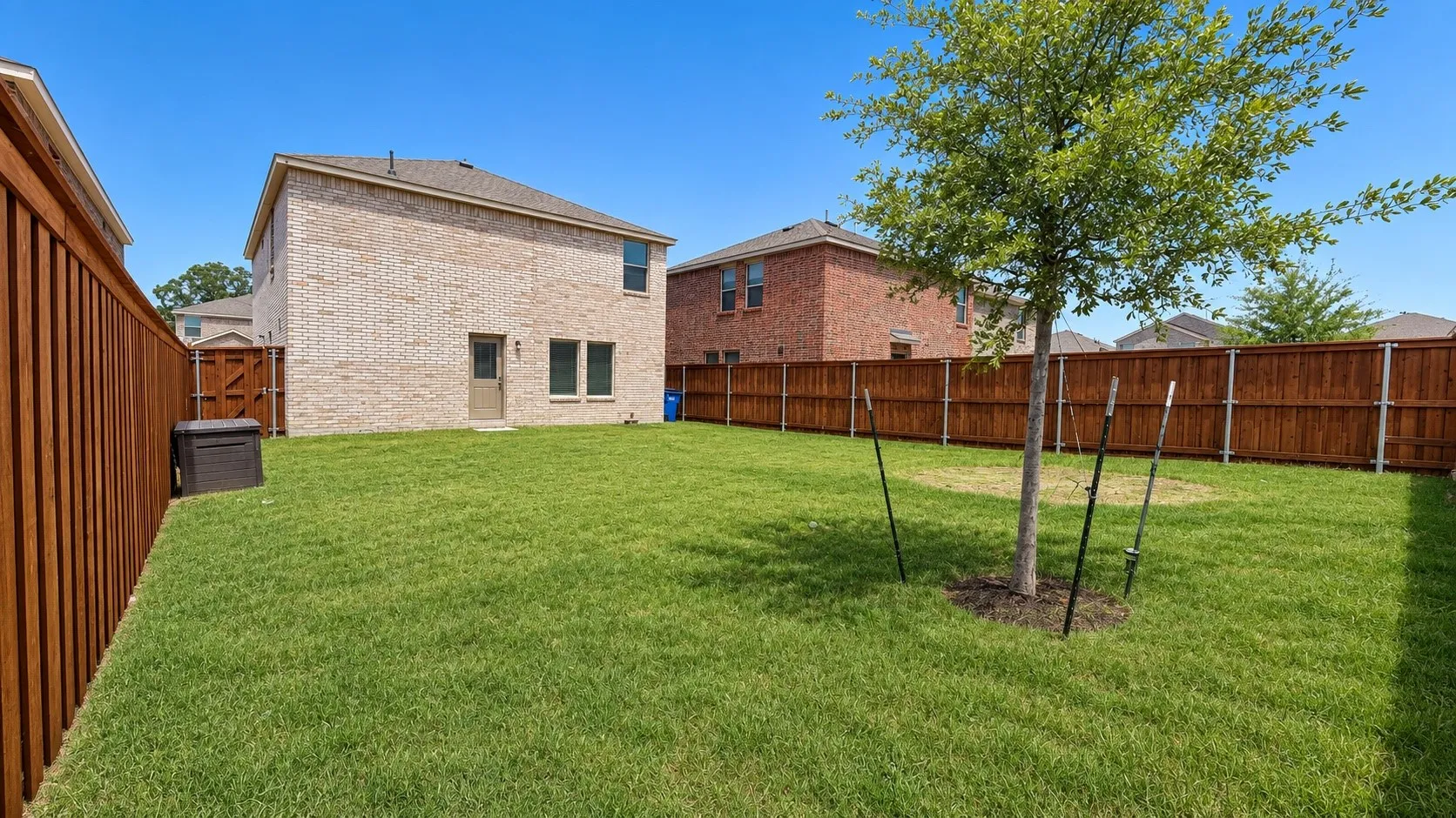 Single Family Residence For Rent in Denton County , 241 Adelina Drive, Little Elm, Texas 75068, 4 Bedroom, 3 Bathroom, 2 Garage spaces, 2,056 Sqft, built in 2024, mls#21330146, Real Estate Agent in Little Elm, Homes For Rent in Denton county, Homes For Rent in Little Elm, Realtor in Little Elm Texas, Real Estate Brokerage Independent Realty Texas, Luminita Cordes Realtor
