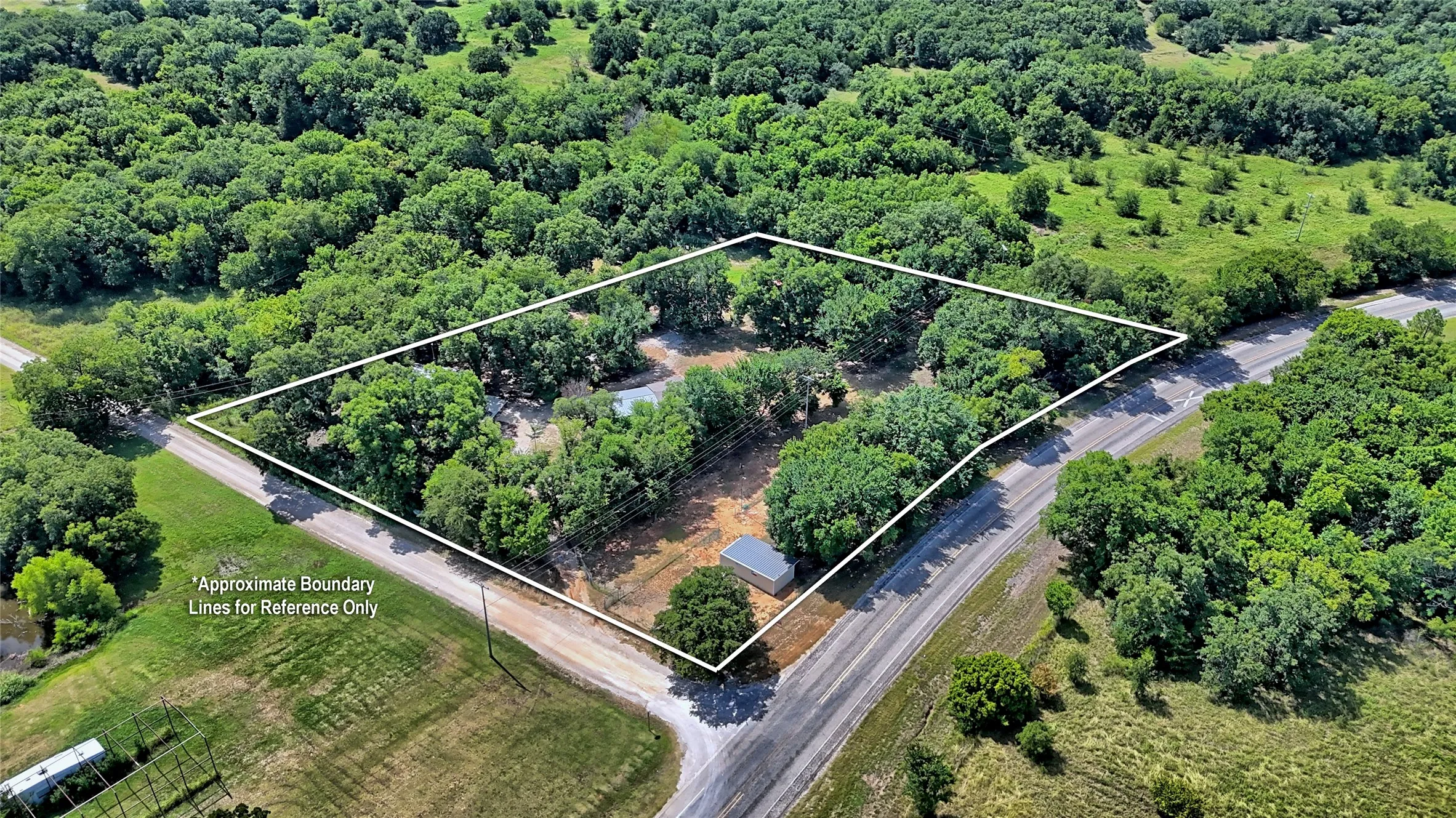 Mobile Home For Sale in Montague County , 523 Billy Road, Bowie, Texas 76230, 3 Bedroom, 2 Bathroom, Garage spaces, 1,280 Sqft, built in 2019, mls#21329775, Real Estate Agent in Bowie, Homes For Sale in Montague county, Homes For Sale in Bowie, Realtor in Bowie Texas, Real Estate Brokerage Independent Realty Texas, Luminita Cordes Realtor