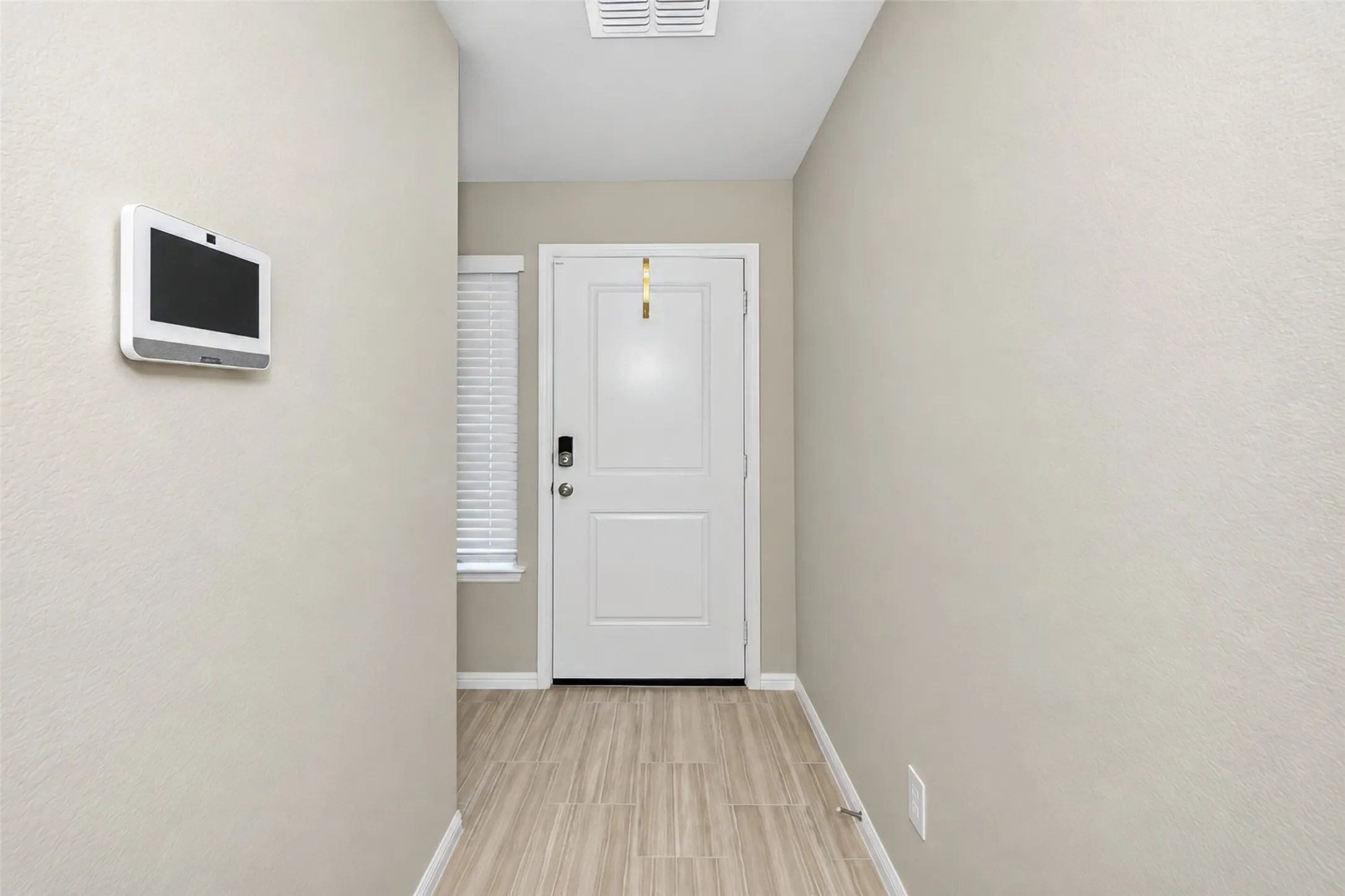 Single Family Residence For Rent in Wise County , 164 Greenhill Trail, Boyd, Texas 76023, 3 Bedroom, 2 Bathroom, 2 Garage spaces, 1,440 Sqft, built in 2025, mls#21324277, Real Estate Agent in Boyd, Homes For Rent in Wise county, Homes For Rent in Boyd, Realtor in Boyd Texas, Real Estate Brokerage Independent Realty Texas, Luminita Cordes Realtor