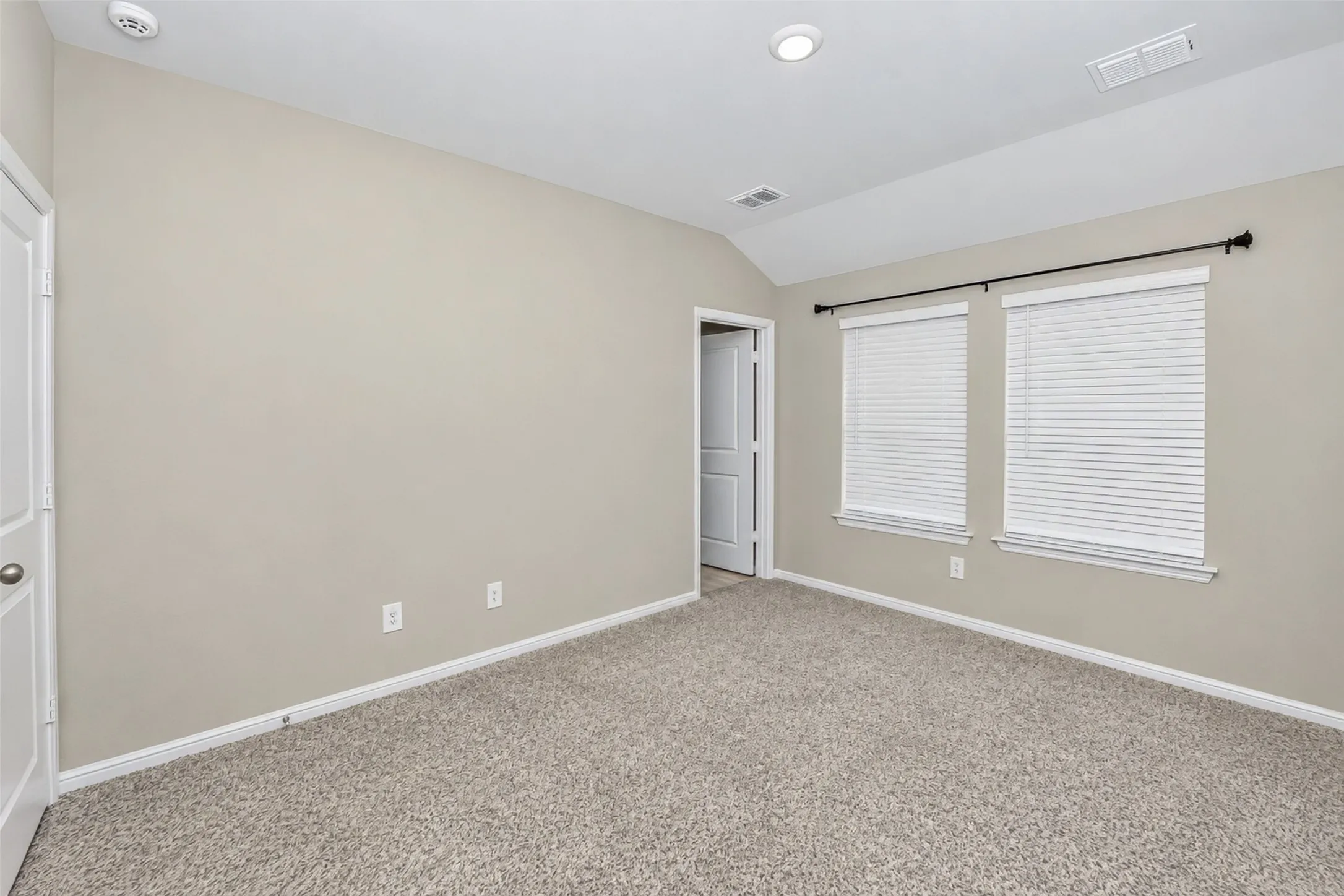 Single Family Residence For Rent in Wise County , 164 Greenhill Trail, Boyd, Texas 76023, 3 Bedroom, 2 Bathroom, 2 Garage spaces, 1,440 Sqft, built in 2025, mls#21324277, Real Estate Agent in Boyd, Homes For Rent in Wise county, Homes For Rent in Boyd, Realtor in Boyd Texas, Real Estate Brokerage Independent Realty Texas, Luminita Cordes Realtor