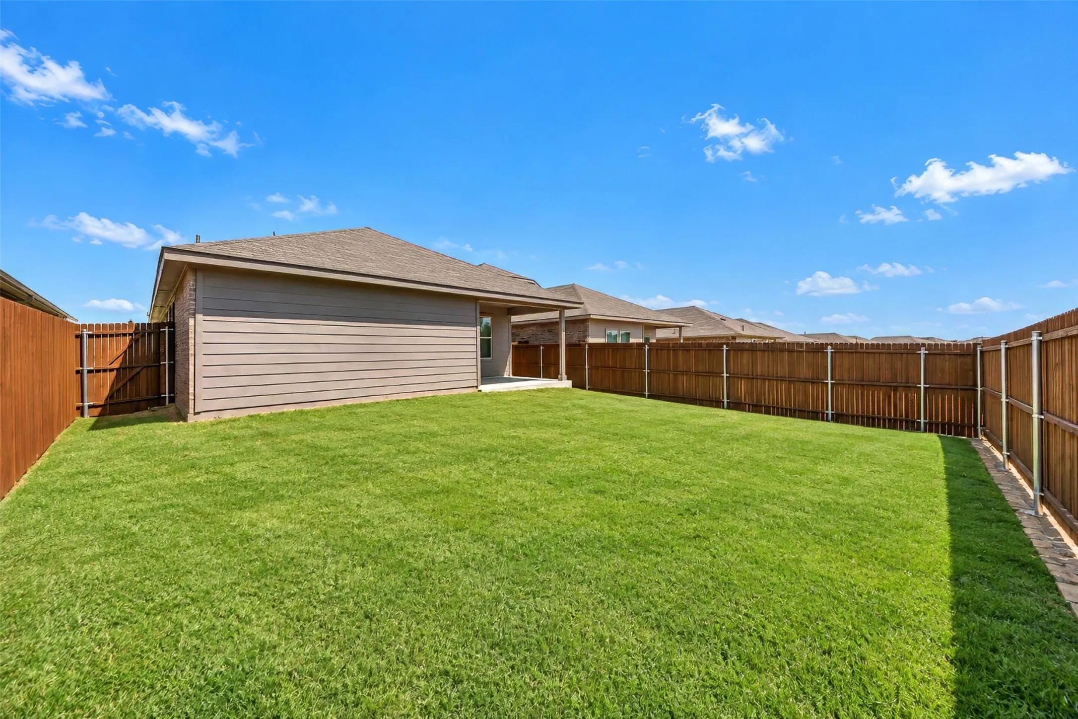 Single Family Residence For Rent in Wise County , 164 Greenhill Trail, Boyd, Texas 76023, 3 Bedroom, 2 Bathroom, 2 Garage spaces, 1,440 Sqft, built in 2025, mls#21324277, Real Estate Agent in Boyd, Homes For Rent in Wise county, Homes For Rent in Boyd, Realtor in Boyd Texas, Real Estate Brokerage Independent Realty Texas, Luminita Cordes Realtor
