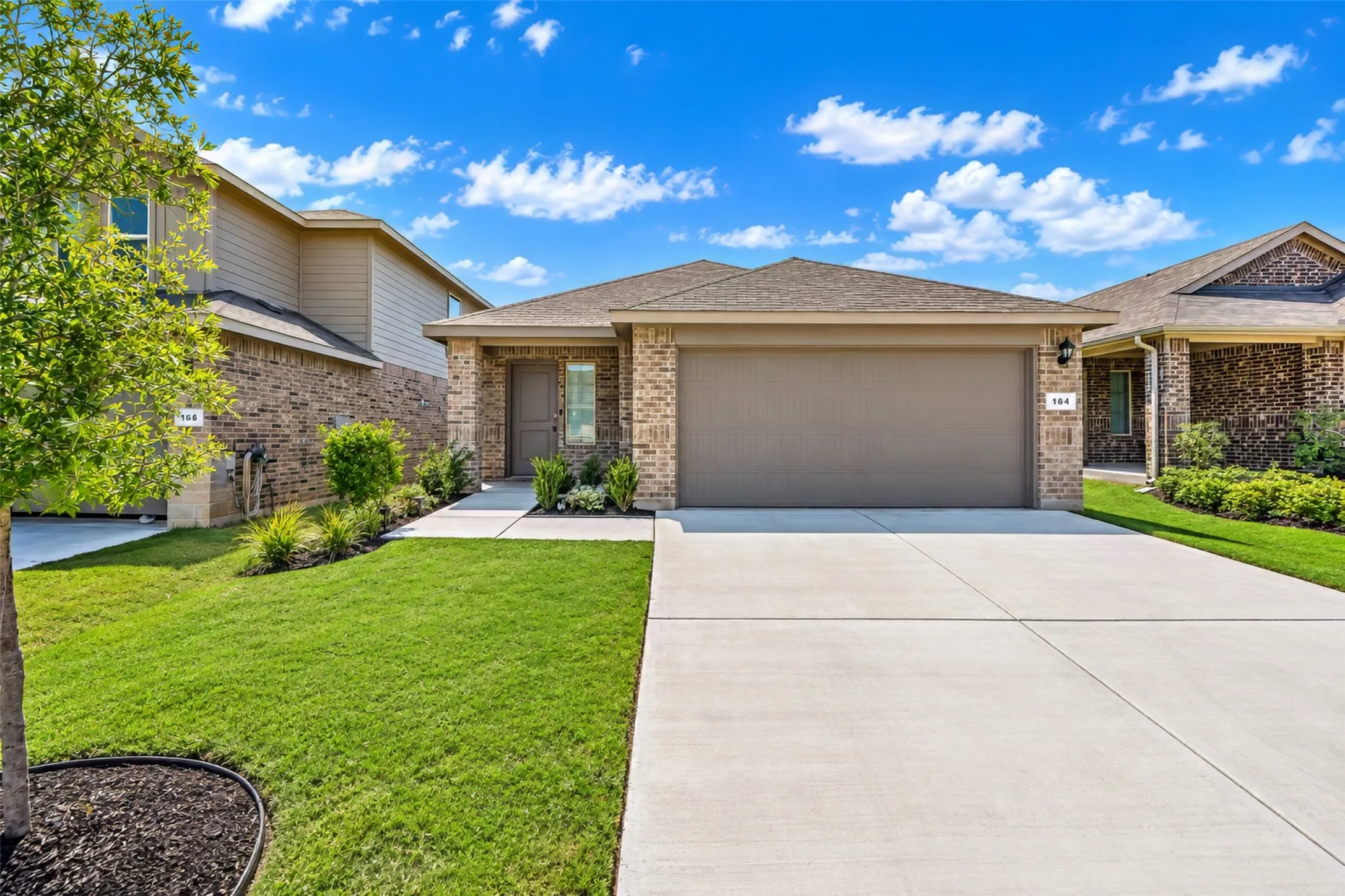 Single Family Residence For Rent in Wise County , 164 Greenhill Trail, Boyd, Texas 76023, 3 Bedroom, 2 Bathroom, 2 Garage spaces, 1,440 Sqft, built in 2025, mls#21324277, Real Estate Agent in Boyd, Homes For Rent in Wise county, Homes For Rent in Boyd, Realtor in Boyd Texas, Real Estate Brokerage Independent Realty Texas, Luminita Cordes Realtor