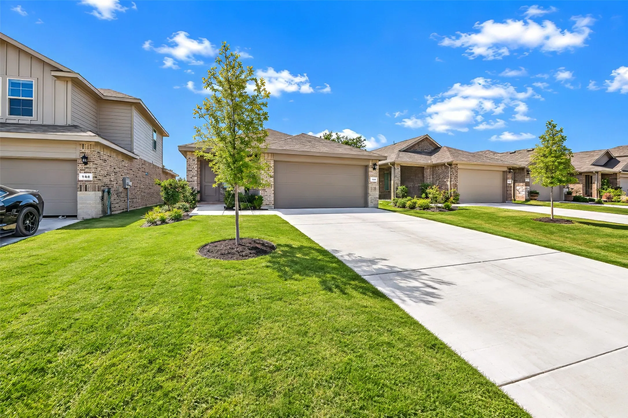 Single Family Residence For Rent in Wise County , 164 Greenhill Trail, Boyd, Texas 76023, 3 Bedroom, 2 Bathroom, 2 Garage spaces, 1,440 Sqft, built in 2025, mls#21324277, Real Estate Agent in Boyd, Homes For Rent in Wise county, Homes For Rent in Boyd, Realtor in Boyd Texas, Real Estate Brokerage Independent Realty Texas, Luminita Cordes Realtor