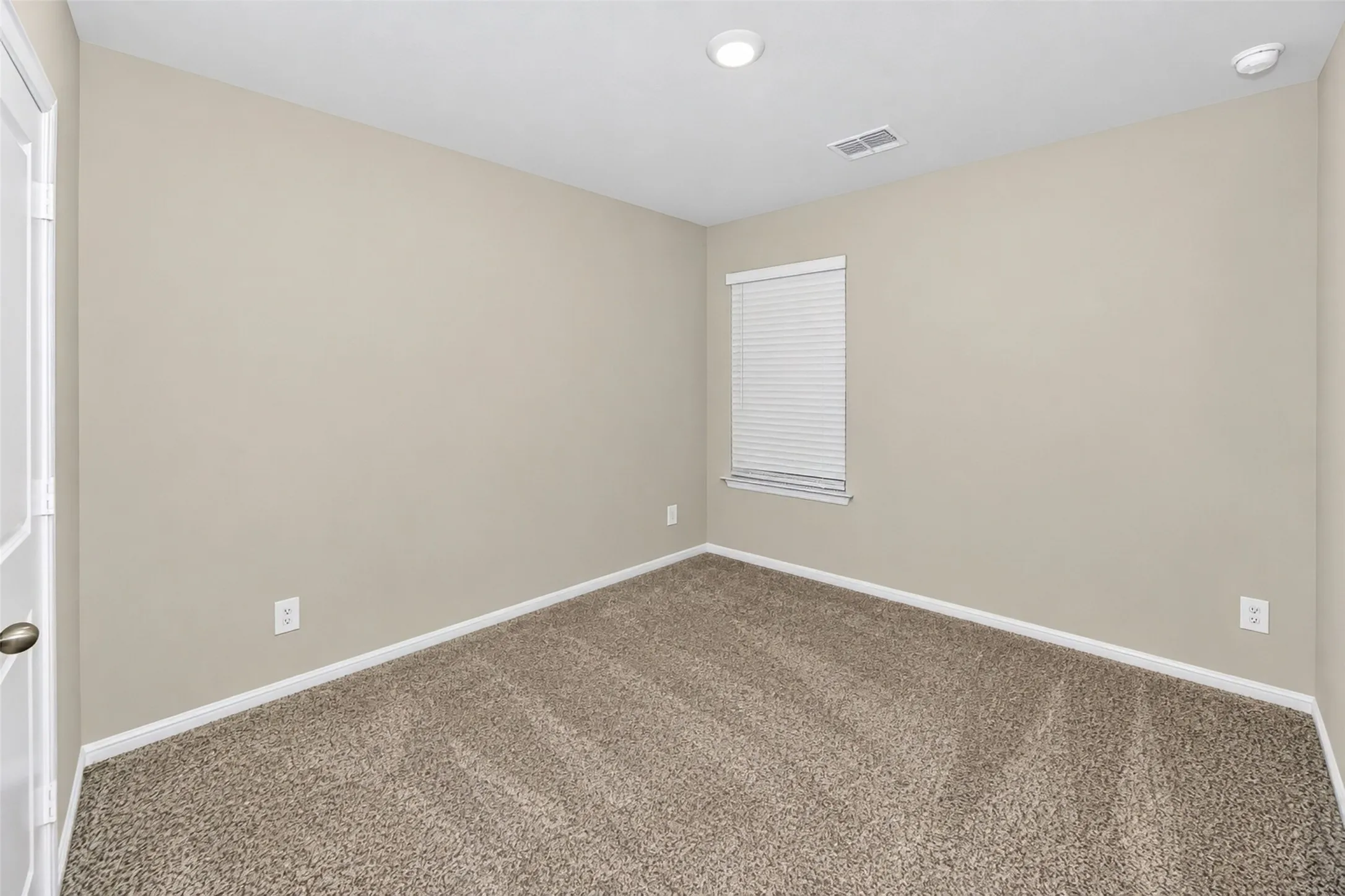 Single Family Residence For Rent in Wise County , 164 Greenhill Trail, Boyd, Texas 76023, 3 Bedroom, 2 Bathroom, 2 Garage spaces, 1,440 Sqft, built in 2025, mls#21324277, Real Estate Agent in Boyd, Homes For Rent in Wise county, Homes For Rent in Boyd, Realtor in Boyd Texas, Real Estate Brokerage Independent Realty Texas, Luminita Cordes Realtor