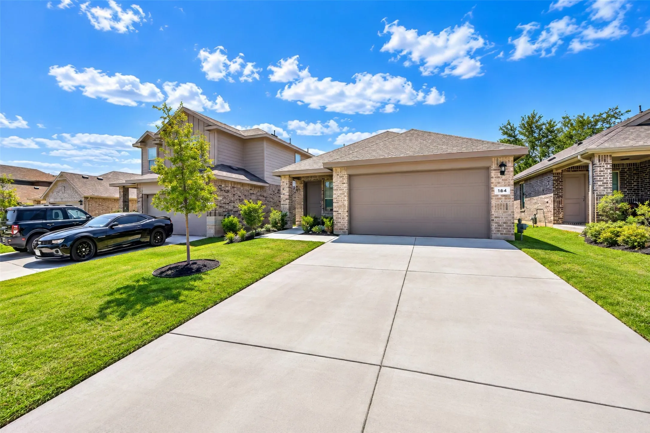 Single Family Residence For Rent in Wise County , 164 Greenhill Trail, Boyd, Texas 76023, 3 Bedroom, 2 Bathroom, 2 Garage spaces, 1,440 Sqft, built in 2025, mls#21324277, Real Estate Agent in Boyd, Homes For Rent in Wise county, Homes For Rent in Boyd, Realtor in Boyd Texas, Real Estate Brokerage Independent Realty Texas, Luminita Cordes Realtor