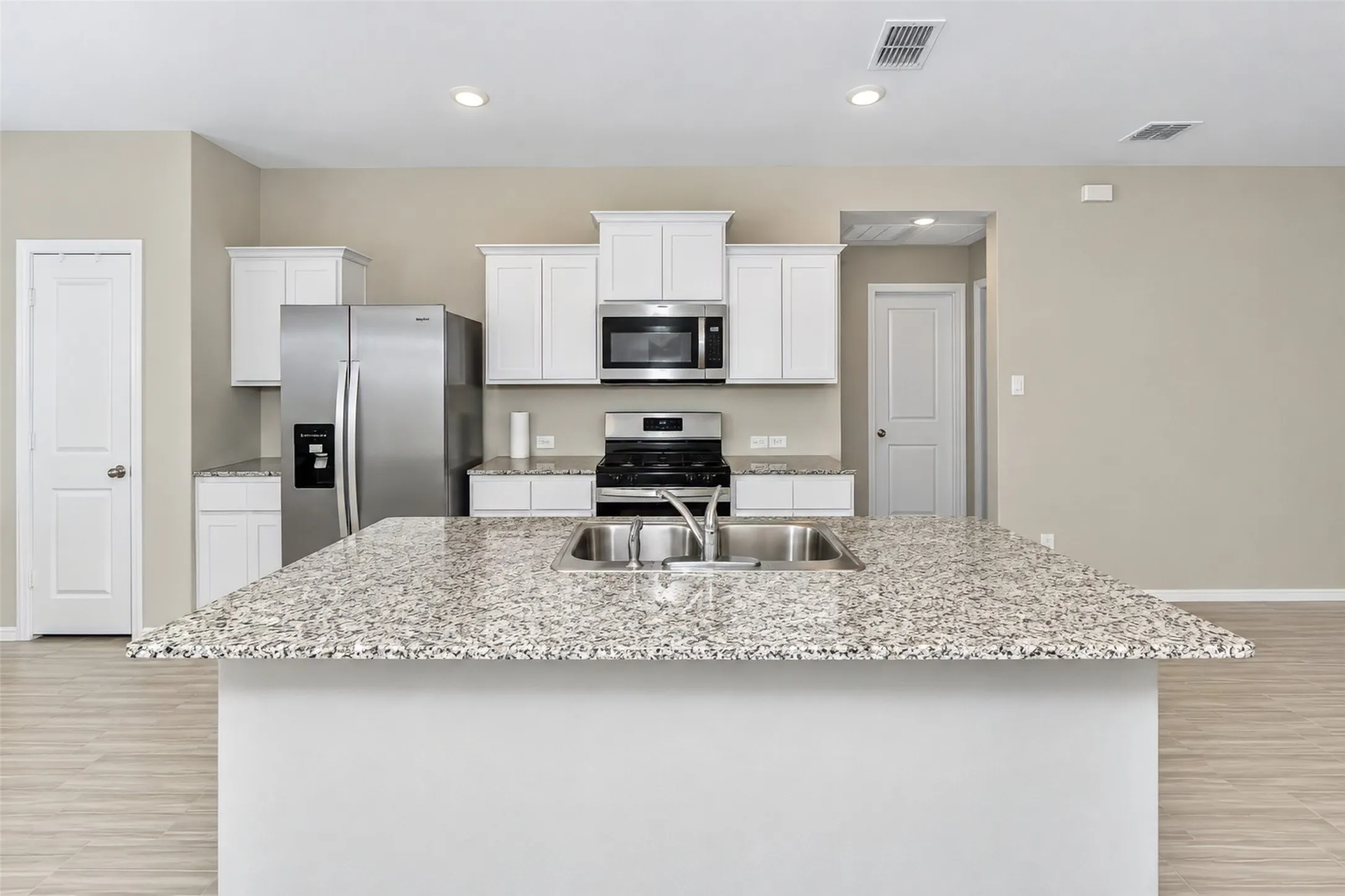 Single Family Residence For Rent in Wise County , 164 Greenhill Trail, Boyd, Texas 76023, 3 Bedroom, 2 Bathroom, 2 Garage spaces, 1,440 Sqft, built in 2025, mls#21324277, Real Estate Agent in Boyd, Homes For Rent in Wise county, Homes For Rent in Boyd, Realtor in Boyd Texas, Real Estate Brokerage Independent Realty Texas, Luminita Cordes Realtor