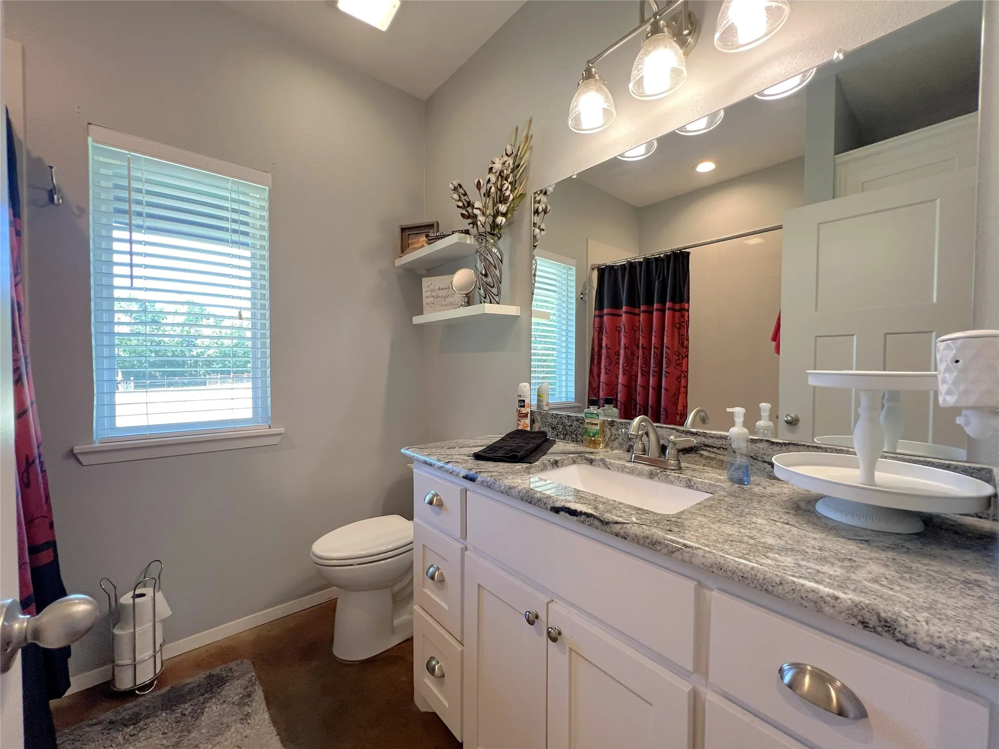 Single Family Residence For Sale in Wood County , 1575 County Road 3860, Hawkins, Texas 75765, 2 Bedroom, 2 Bathroom, Garage spaces, 1,460 Sqft, built in 2018, mls#21330184, Real Estate Agent in Hawkins, Homes For Sale in Wood county, Homes For Sale in Hawkins, Realtor in Hawkins Texas, Real Estate Brokerage Independent Realty Texas, Luminita Cordes Realtor
