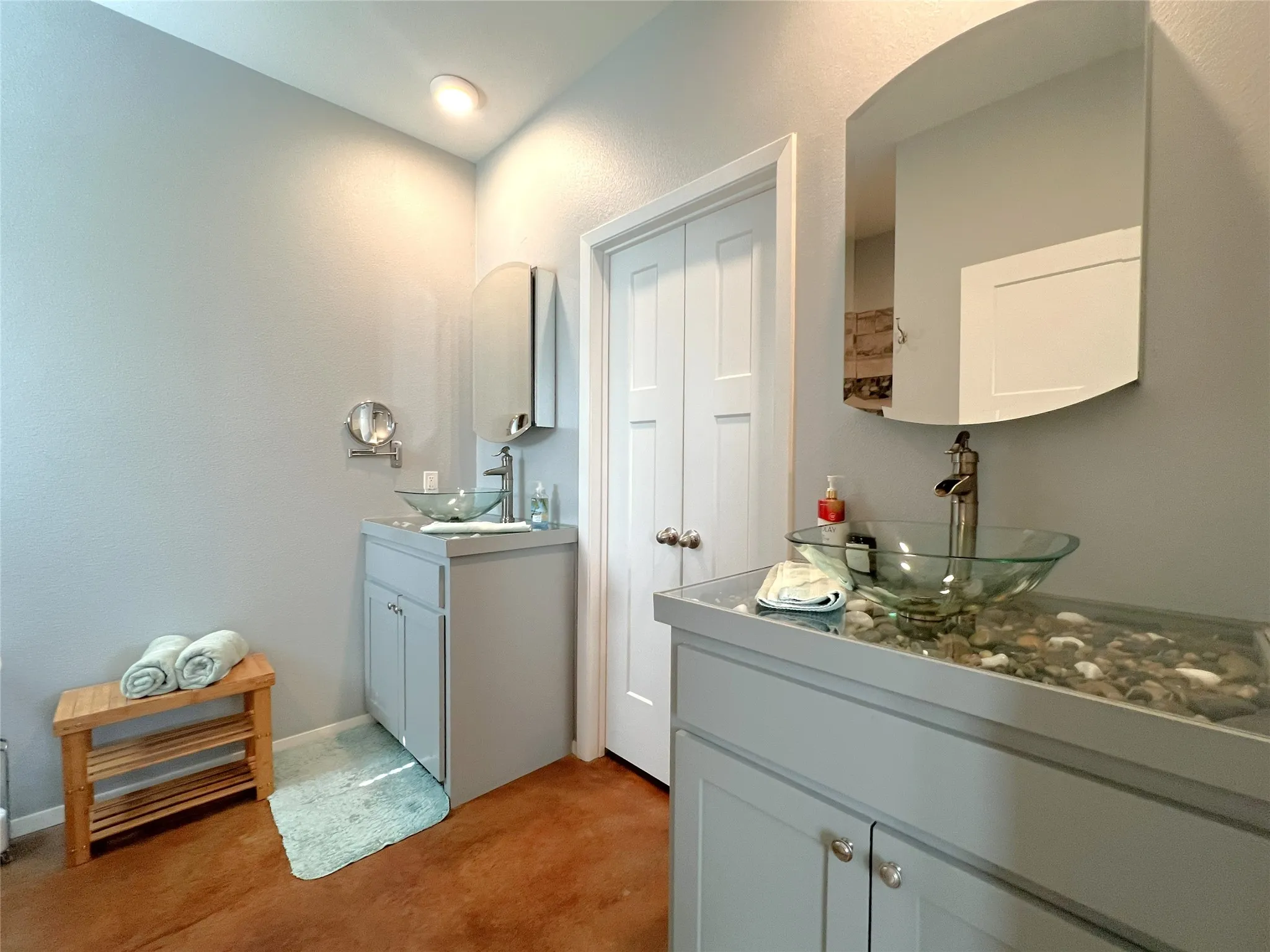 Single Family Residence For Sale in Wood County , 1575 County Road 3860, Hawkins, Texas 75765, 2 Bedroom, 2 Bathroom, Garage spaces, 1,460 Sqft, built in 2018, mls#21330184, Real Estate Agent in Hawkins, Homes For Sale in Wood county, Homes For Sale in Hawkins, Realtor in Hawkins Texas, Real Estate Brokerage Independent Realty Texas, Luminita Cordes Realtor