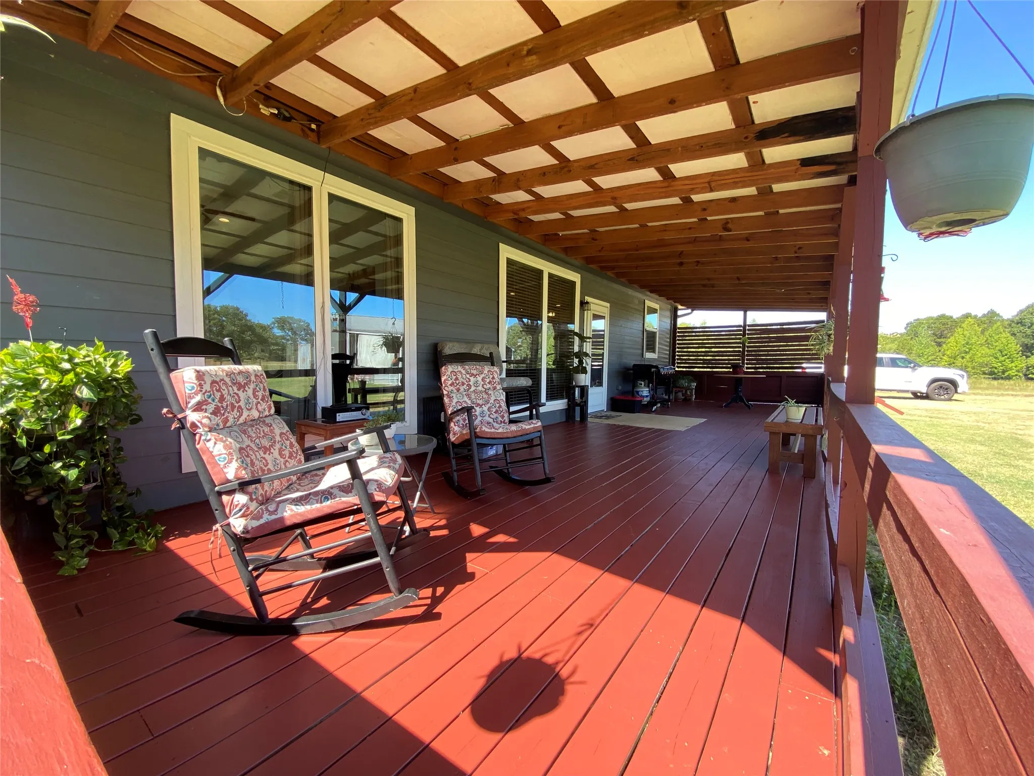 Single Family Residence For Sale in Wood County , 1575 County Road 3860, Hawkins, Texas 75765, 2 Bedroom, 2 Bathroom, Garage spaces, 1,460 Sqft, built in 2018, mls#21330184, Real Estate Agent in Hawkins, Homes For Sale in Wood county, Homes For Sale in Hawkins, Realtor in Hawkins Texas, Real Estate Brokerage Independent Realty Texas, Luminita Cordes Realtor
