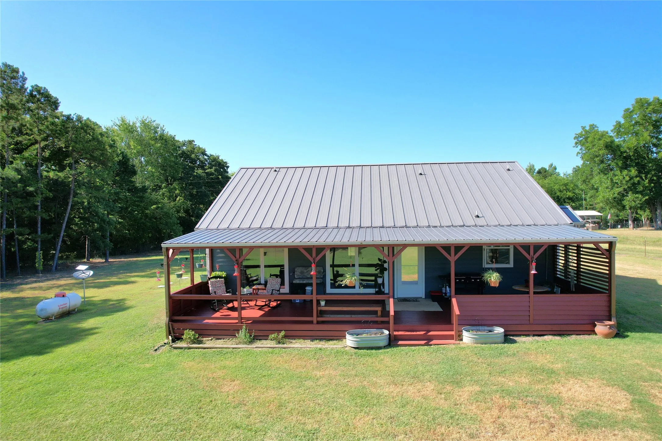 Single Family Residence For Sale in Wood County , 1575 County Road 3860, Hawkins, Texas 75765, 2 Bedroom, 2 Bathroom, Garage spaces, 1,460 Sqft, built in 2018, mls#21330184, Real Estate Agent in Hawkins, Homes For Sale in Wood county, Homes For Sale in Hawkins, Realtor in Hawkins Texas, Real Estate Brokerage Independent Realty Texas, Luminita Cordes Realtor