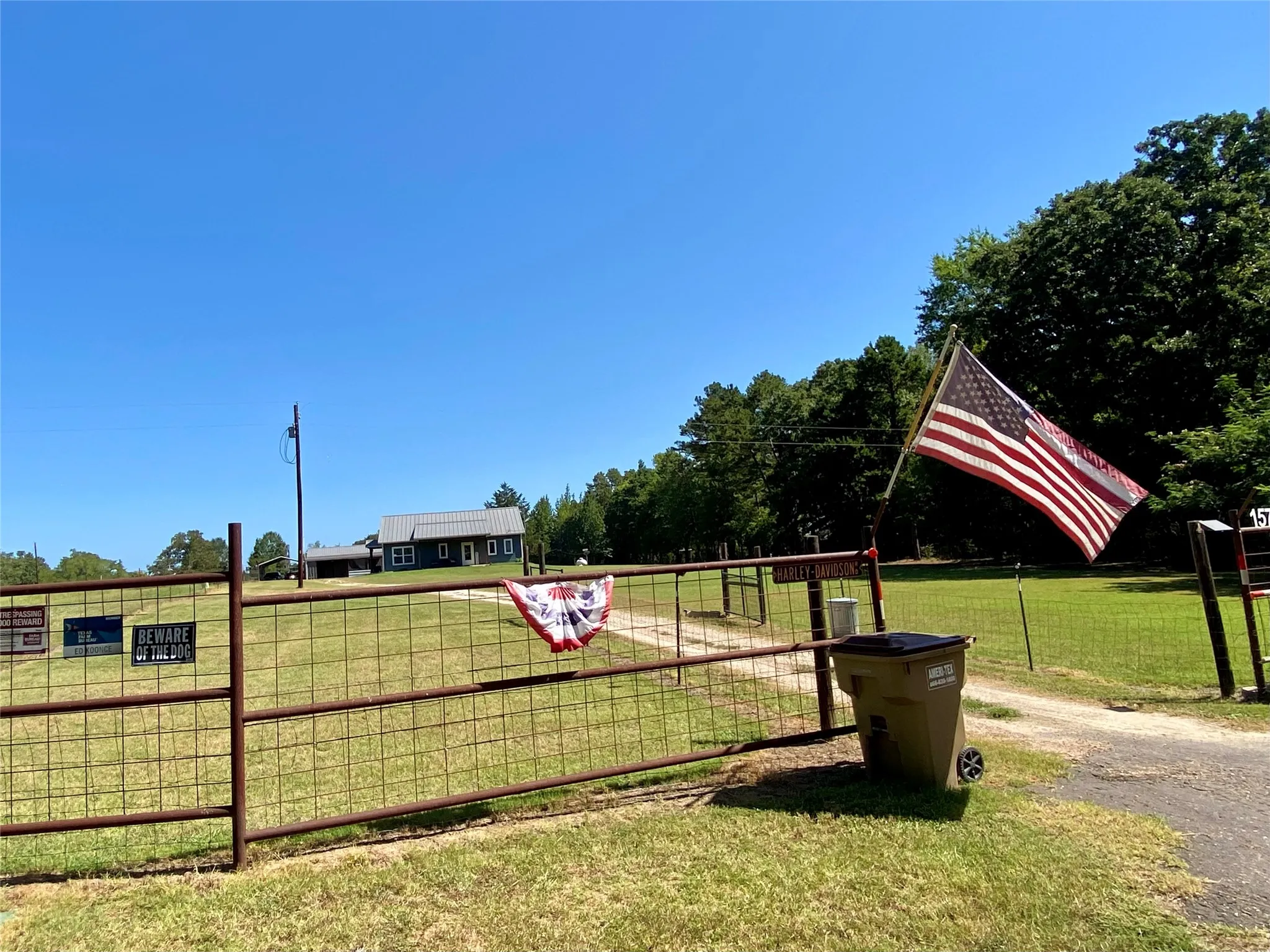 Single Family Residence For Sale in Wood County , 1575 County Road 3860, Hawkins, Texas 75765, 2 Bedroom, 2 Bathroom, Garage spaces, 1,460 Sqft, built in 2018, mls#21330184, Real Estate Agent in Hawkins, Homes For Sale in Wood county, Homes For Sale in Hawkins, Realtor in Hawkins Texas, Real Estate Brokerage Independent Realty Texas, Luminita Cordes Realtor