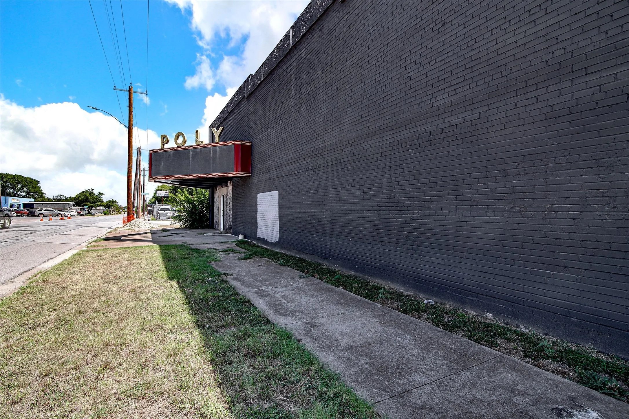 Industrial For Sale in Tarrant County , 3200 Strong Avenue, Fort Worth, Texas 76105, 0, 0, Garage spaces, 0 Sqft, built in 1950, Price $250,000, mls#21330108, Real Estate Agent in Fort Worth, Homes For Sale in Tarrant county, Homes For Sale in Fort Worth, Realtor in Fort Worth Texas, Real Estate Brokerage Independent Realty Texas, Luminita Cordes Realtor