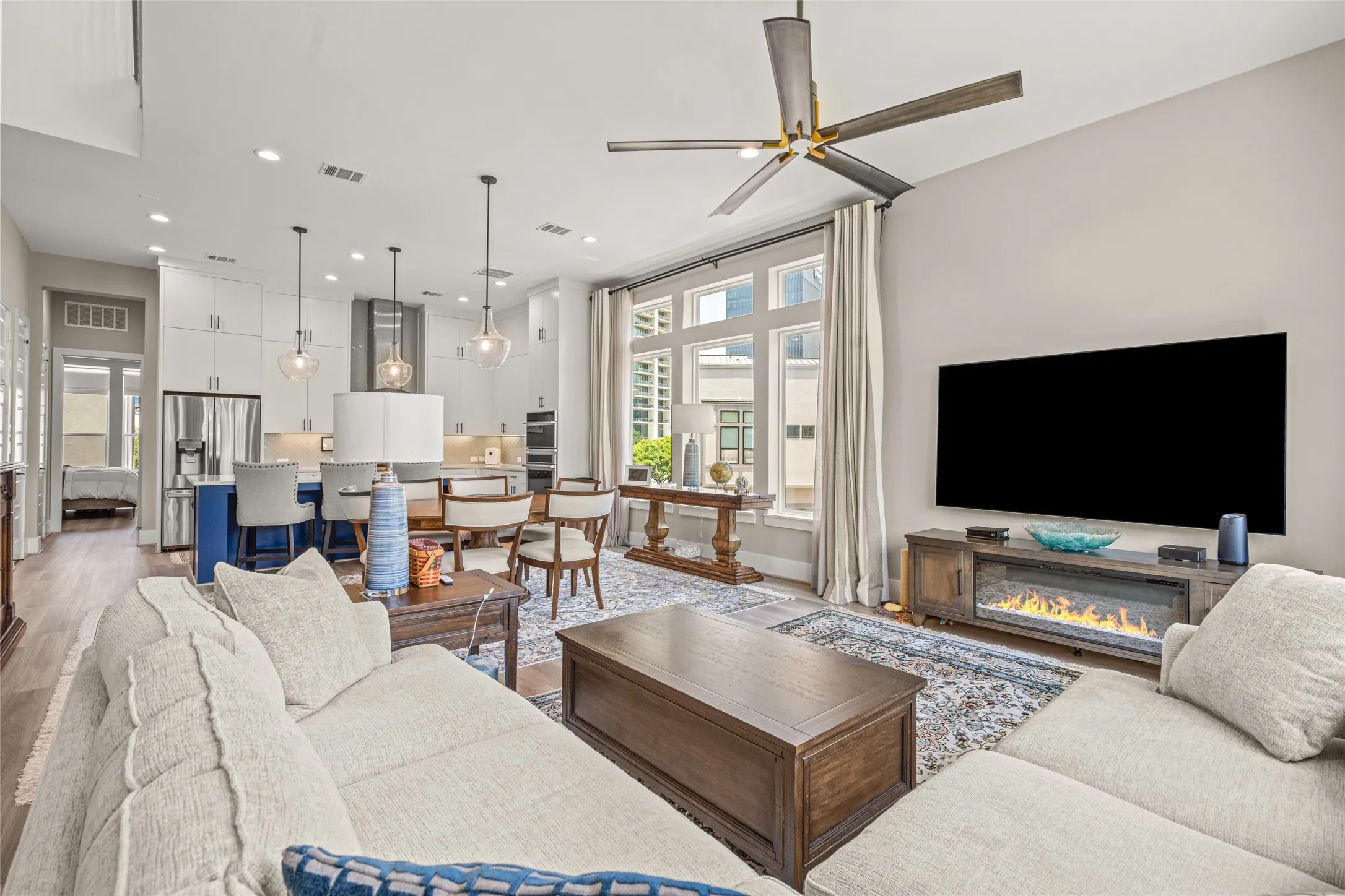 Single Family Residence For Sale in Collin County , 6104 Preserve Drive, Plano, Texas 75024, 3 Bedroom, 4 Bathroom, 2 Garage spaces, 2,658 Sqft, built in 2020, mls#21329958, Real Estate Agent in Plano, Homes For Sale in Collin county, Homes For Sale in Plano, Realtor in Plano Texas, Real Estate Brokerage Independent Realty Texas, Luminita Cordes Realtor