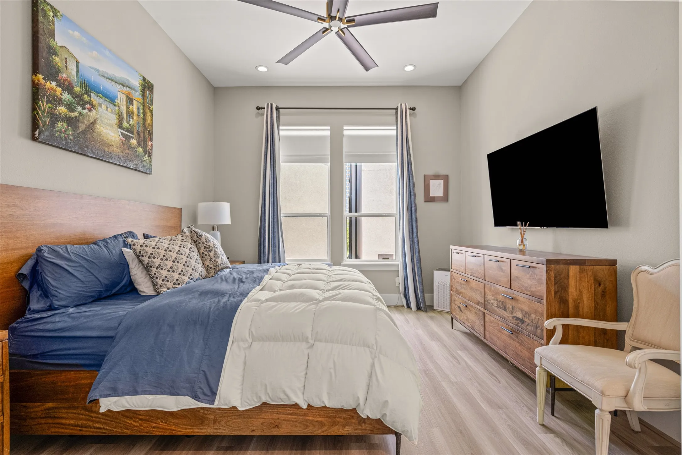 Single Family Residence For Sale in Collin County , 6104 Preserve Drive, Plano, Texas 75024, 3 Bedroom, 4 Bathroom, 2 Garage spaces, 2,658 Sqft, built in 2020, mls#21329958, Real Estate Agent in Plano, Homes For Sale in Collin county, Homes For Sale in Plano, Realtor in Plano Texas, Real Estate Brokerage Independent Realty Texas, Luminita Cordes Realtor