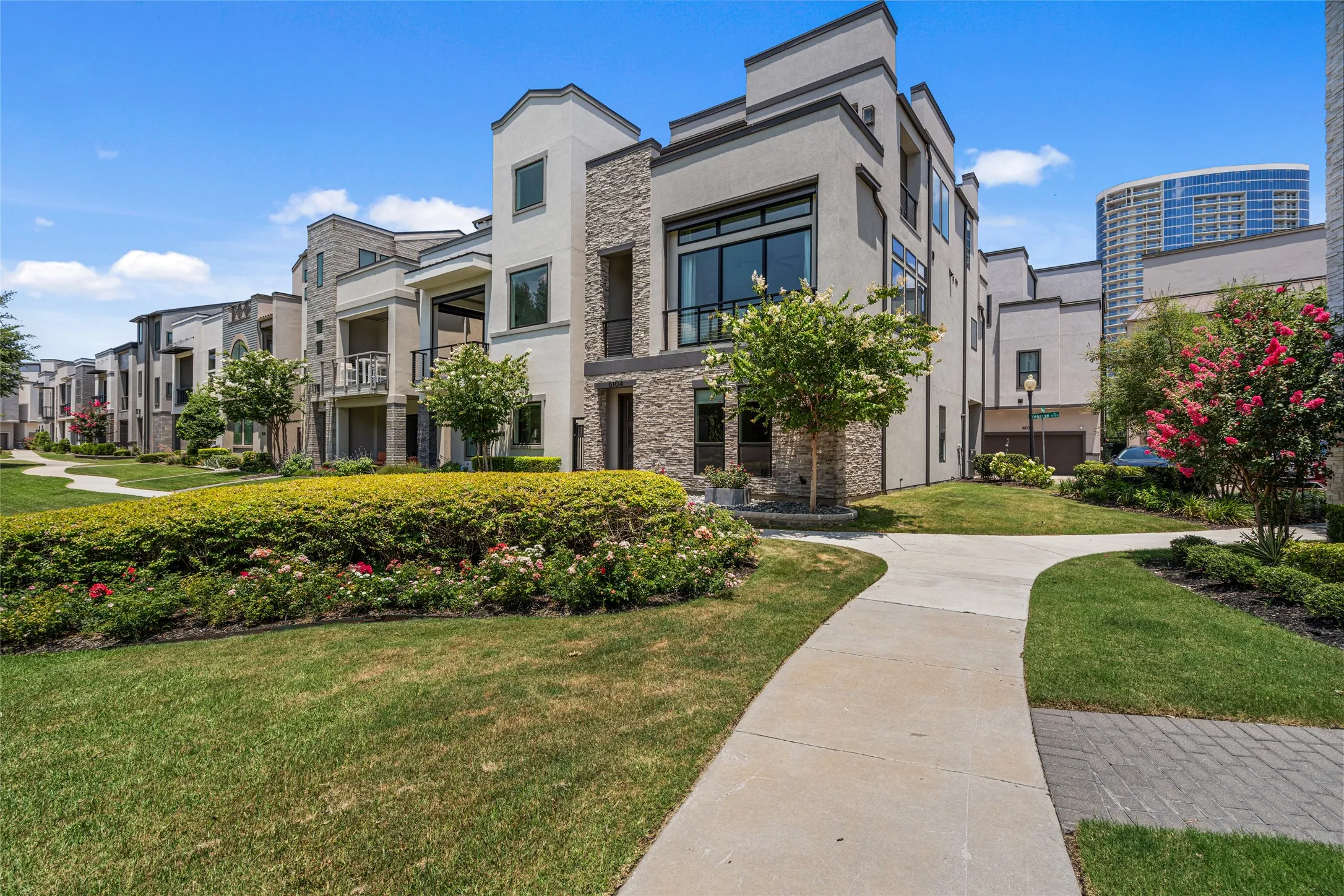 Single Family Residence For Sale