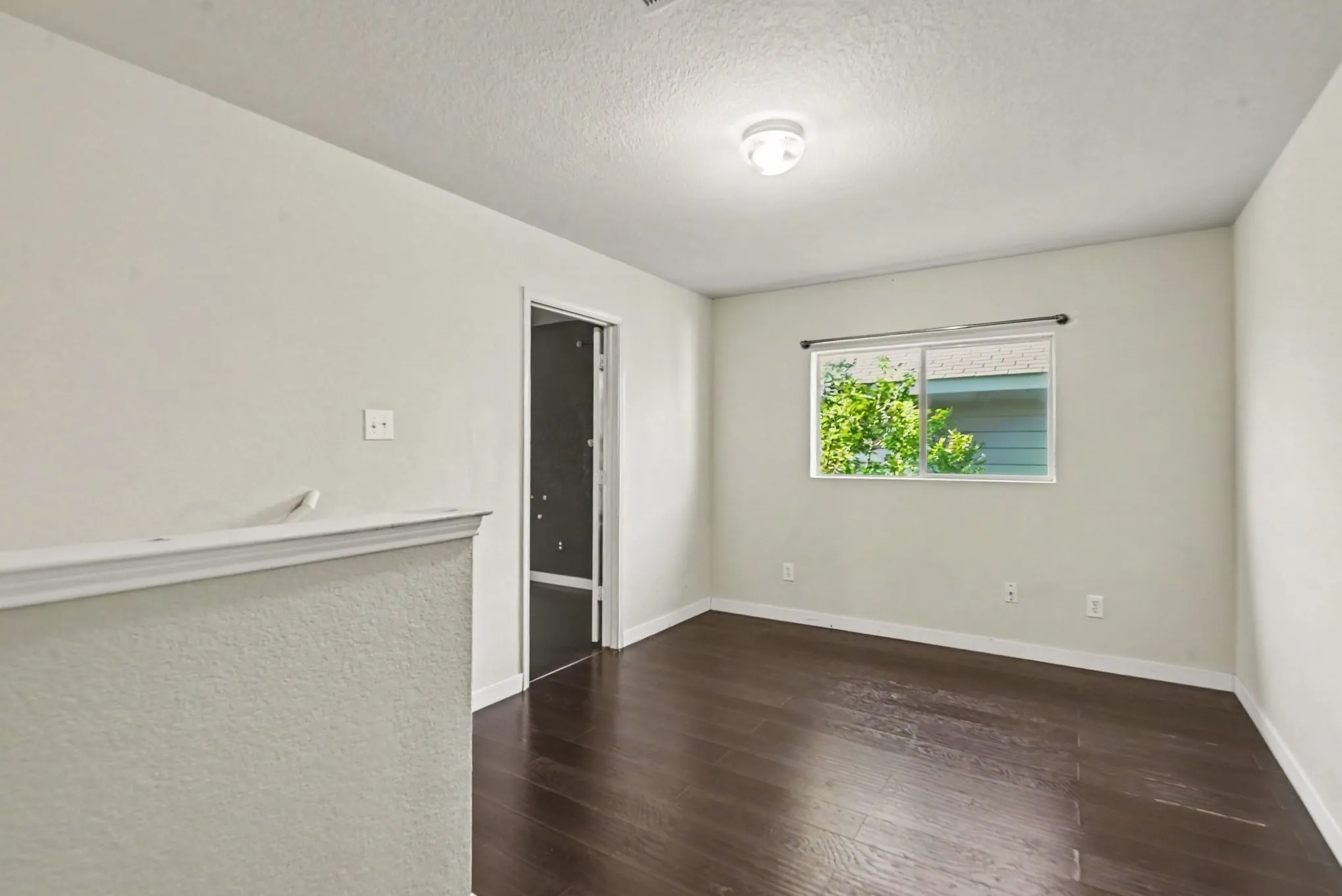 Single Family Residence For Sale in Tarrant County , 7164 Kickapoo Drive, Fort Worth, Texas 76179, 4 Bedroom, 3 Bathroom, 2 Garage spaces, 3,032 Sqft, built in 2007, mls#21329907, Real Estate Agent in Fort Worth, Homes For Sale in Tarrant county, Homes For Sale in Fort Worth, Realtor in Fort Worth Texas, Real Estate Brokerage Independent Realty Texas, Luminita Cordes Realtor