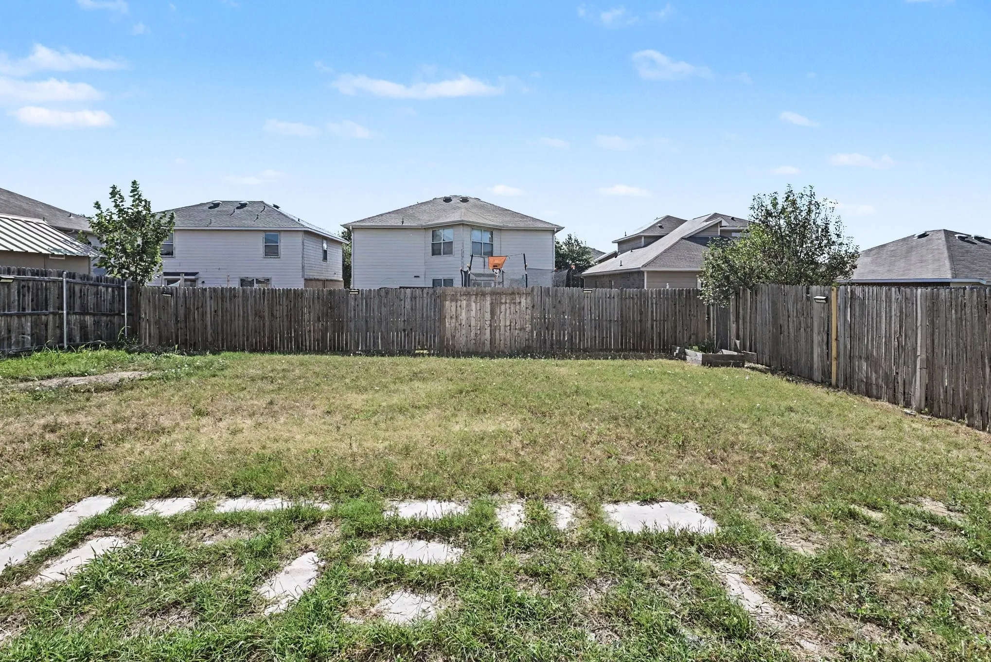 Single Family Residence For Sale in Tarrant County , 7164 Kickapoo Drive, Fort Worth, Texas 76179, 4 Bedroom, 3 Bathroom, 2 Garage spaces, 3,032 Sqft, built in 2007, mls#21329907, Real Estate Agent in Fort Worth, Homes For Sale in Tarrant county, Homes For Sale in Fort Worth, Realtor in Fort Worth Texas, Real Estate Brokerage Independent Realty Texas, Luminita Cordes Realtor