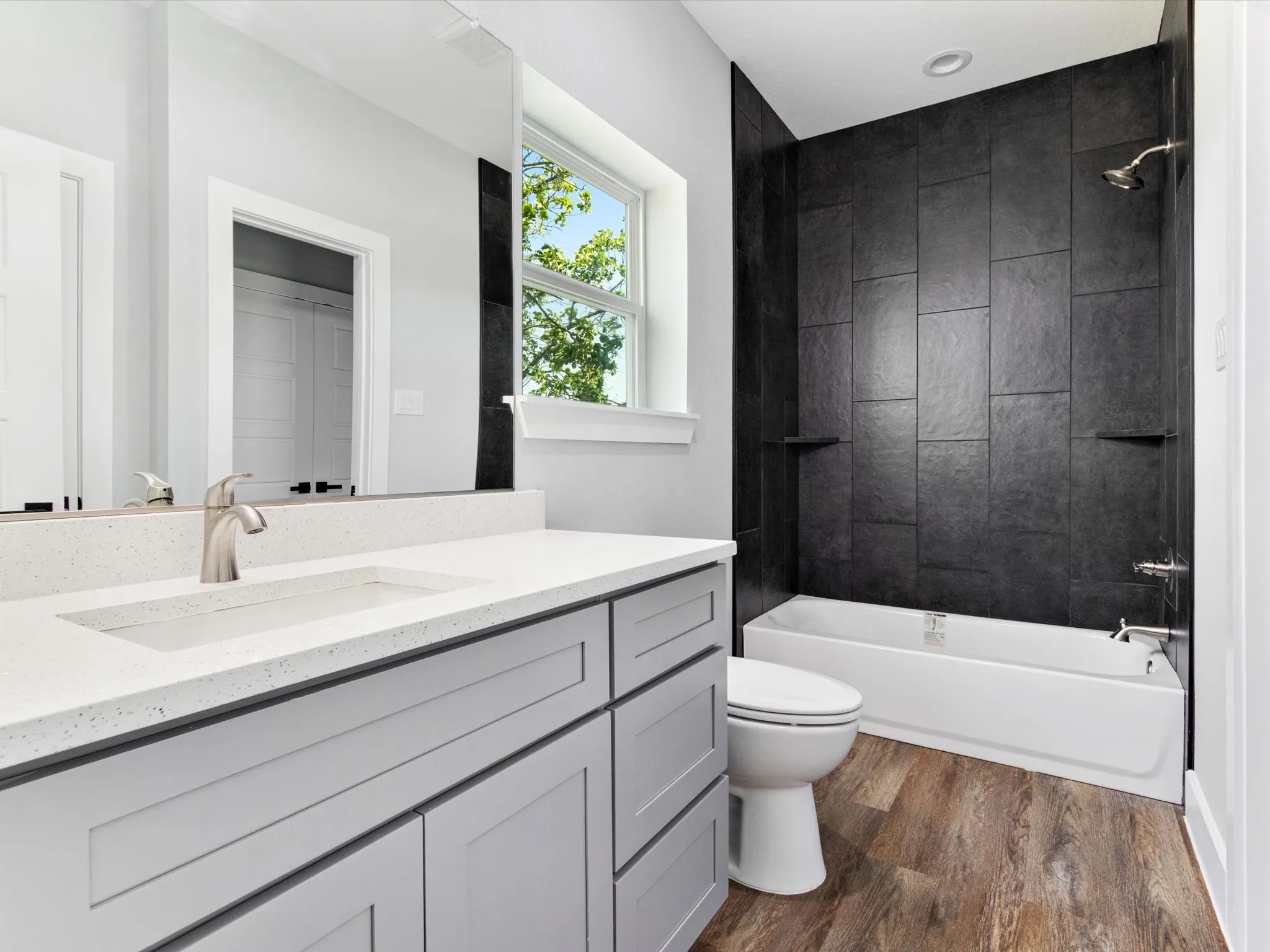 Single Family Residence For Sale in Tarrant County , 6223 Post Oak Terrace, Fort Worth, Texas 76112, 3 Bedroom, 3 Bathroom, 2 Garage spaces, 1,555 Sqft, built in 2025, mls#21314495, Real Estate Agent in Fort Worth, Homes For Sale in Tarrant county, Homes For Sale in Fort Worth, Realtor in Fort Worth Texas, Real Estate Brokerage Independent Realty Texas, Luminita Cordes Realtor