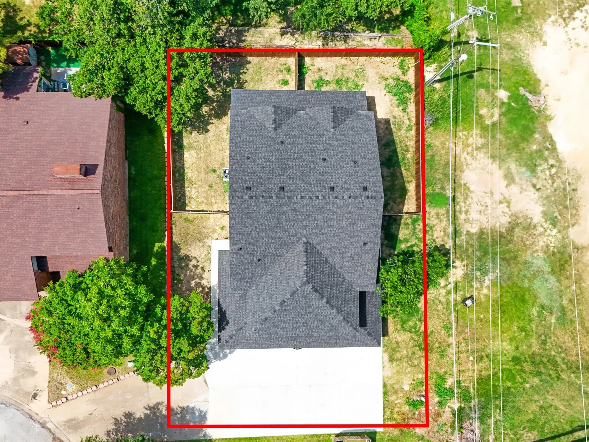 Single Family Residence For Sale in Tarrant County , 6223 Post Oak Terrace, Fort Worth, Texas 76112, 3 Bedroom, 3 Bathroom, 2 Garage spaces, 1,555 Sqft, built in 2025, mls#21314495, Real Estate Agent in Fort Worth, Homes For Sale in Tarrant county, Homes For Sale in Fort Worth, Realtor in Fort Worth Texas, Real Estate Brokerage Independent Realty Texas, Luminita Cordes Realtor