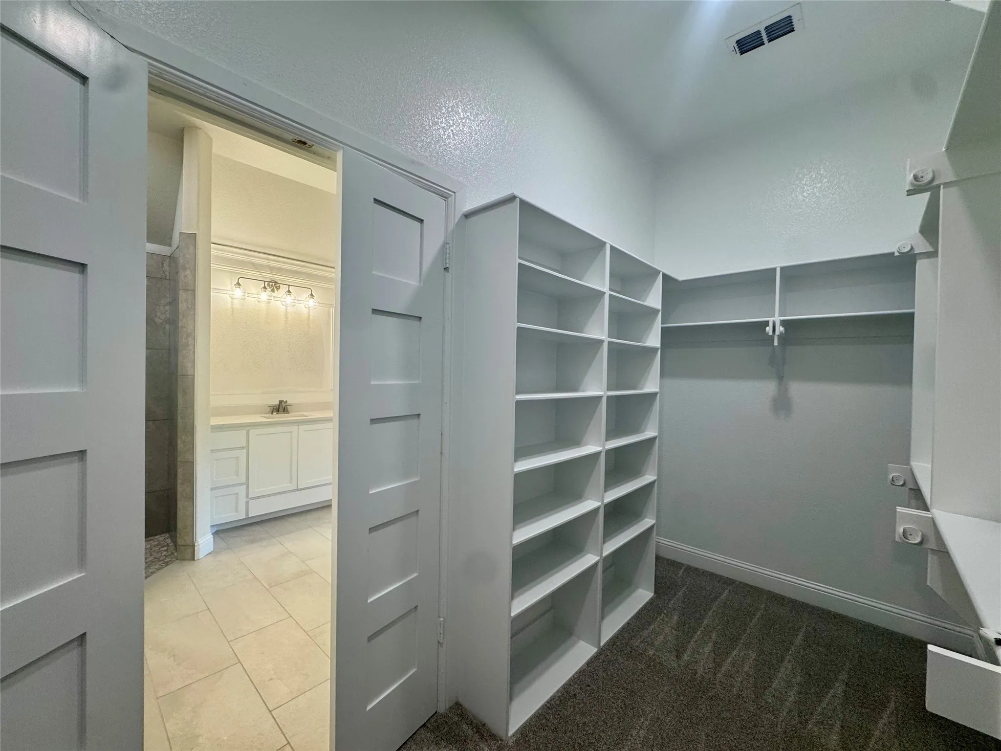 Single Family Residence For Sale in Parker County , 5025 Glenoaks Court, Weatherford, Texas 76088, 3 Bedrooms, 3 Bathrooms, 3 Garage spaces, 2,480 Sqft, built in 2026, Price $595,900, mls#21324159, Real Estate Agent in Weatherford, Homes For Sale in Parker county, Homes For Sale in Weatherford, Realtor in Weatherford Texas, Real Estate Brokerage Independent Realty Texas, Luminita Cordes Realtor