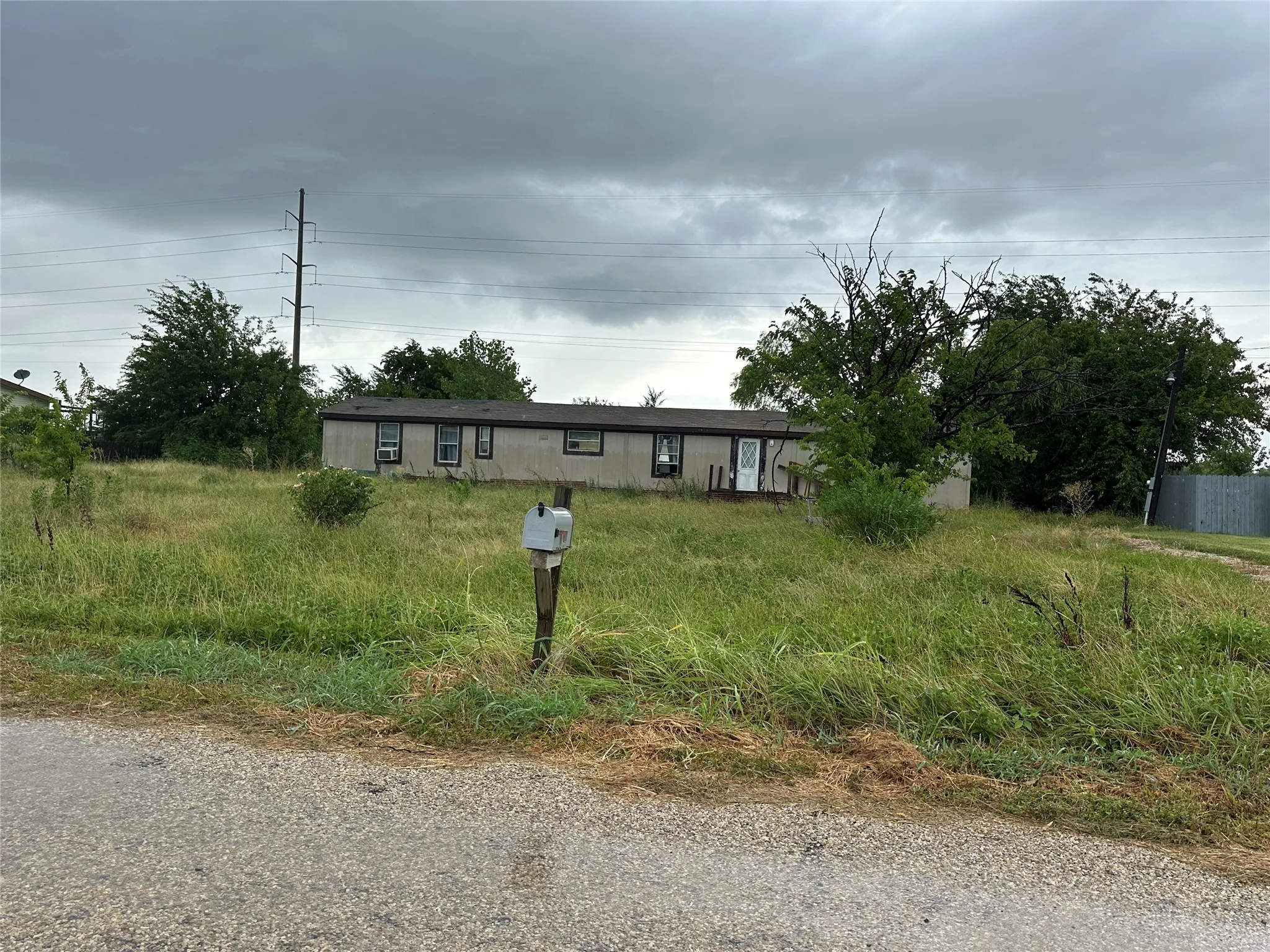 Improved Land For Sale in Johnson County , 3113 Clydesdale Lane, Alvarado, Texas 76009, 0, 0, Garage spaces, 0 Sqft, built in 1986, mls#21330202, Real Estate Agent in Alvarado, Homes For Sale in Johnson county, Homes For Sale in Alvarado, Realtor in Alvarado Texas, Real Estate Brokerage Independent Realty Texas, Luminita Cordes Realtor