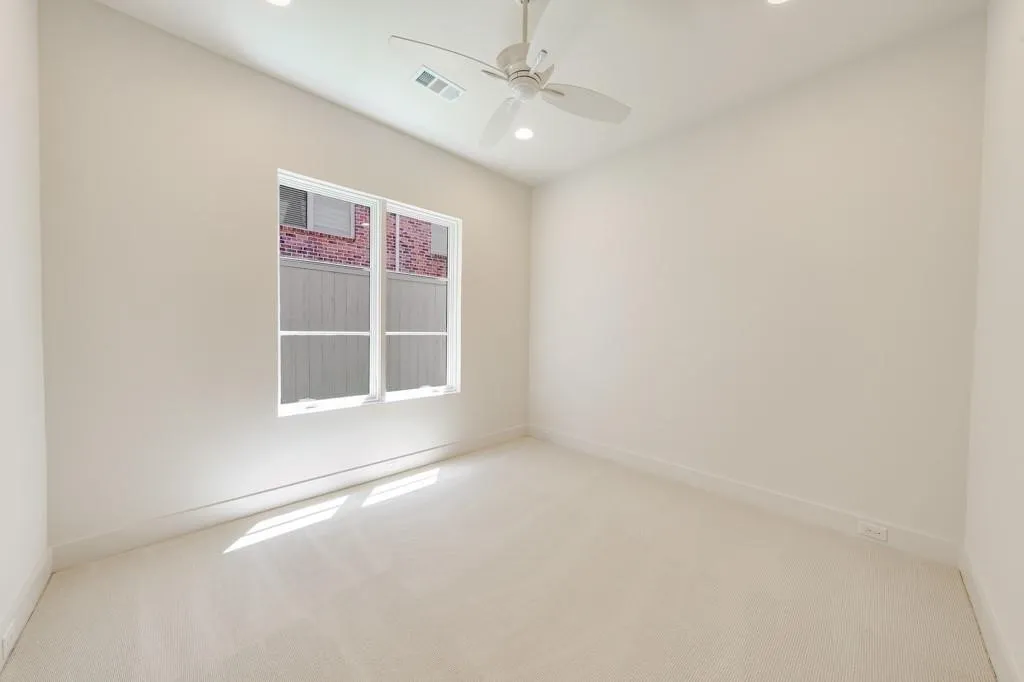 Duplex For Rent in Dallas County , 4129 Grassmere, University Park, Texas 75205, 4 Bedroom, 6 Bathroom, 2 Garage spaces, 4,051 Sqft, built in 2025, mls#21329483, Real Estate Agent in University Park, Homes For Rent in Dallas county, Homes For Rent in University Park, Realtor in University Park Texas, Real Estate Brokerage Independent Realty Texas, Luminita Cordes Realtor