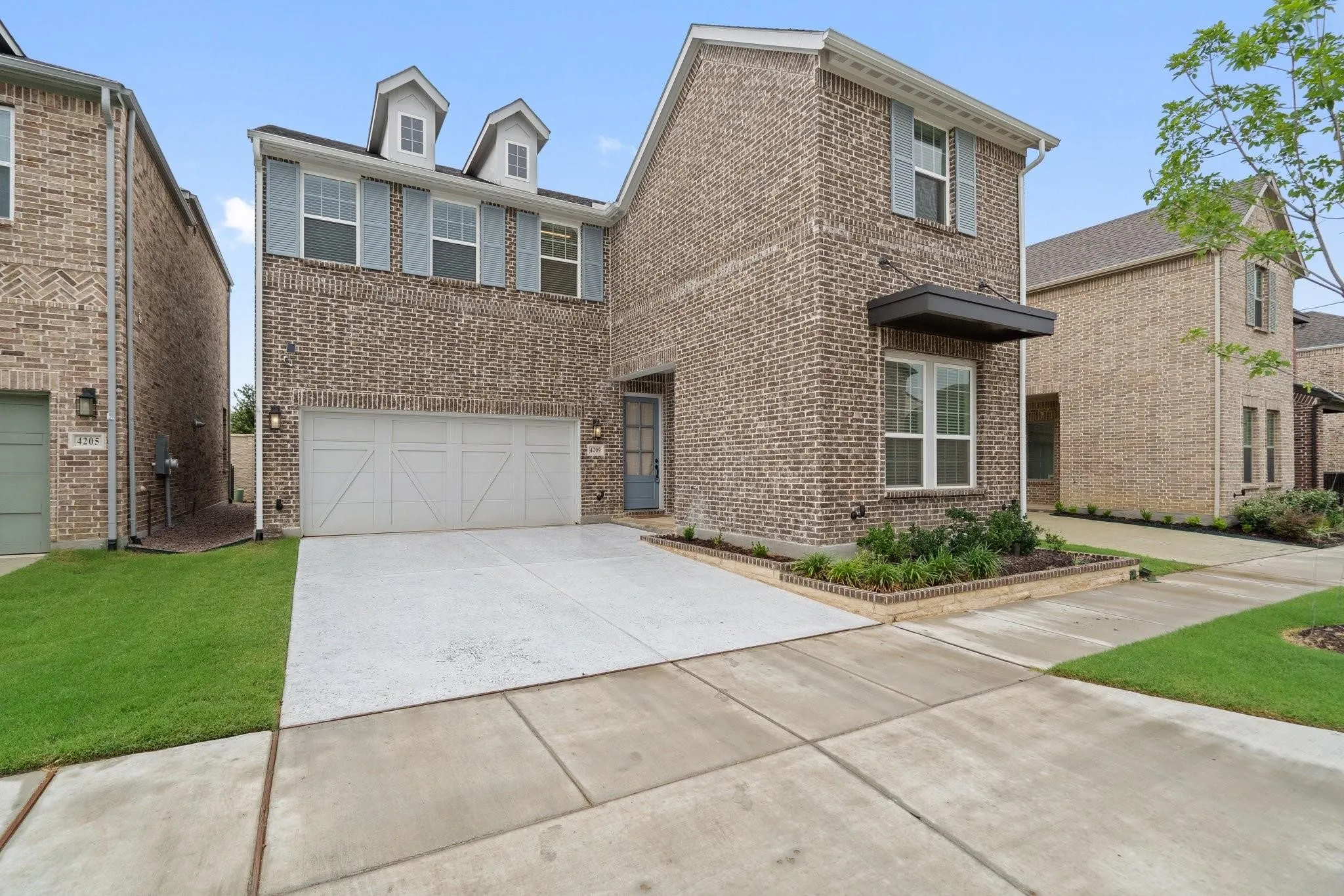 Single Family Residence For Rent in Tarrant County , 4209 Watson Way, North Richland Hills, Texas 76180, 4 Bedroom, 3 Bathroom, 2 Garage spaces, 2,329 Sqft, built in 2024, mls#21330232, Real Estate Agent in North Richland Hills, Homes For Rent in Tarrant county, Homes For Rent in North Richland Hills, Realtor in North Richland Hills Texas, Real Estate Brokerage Independent Realty Texas, Luminita Cordes Realtor