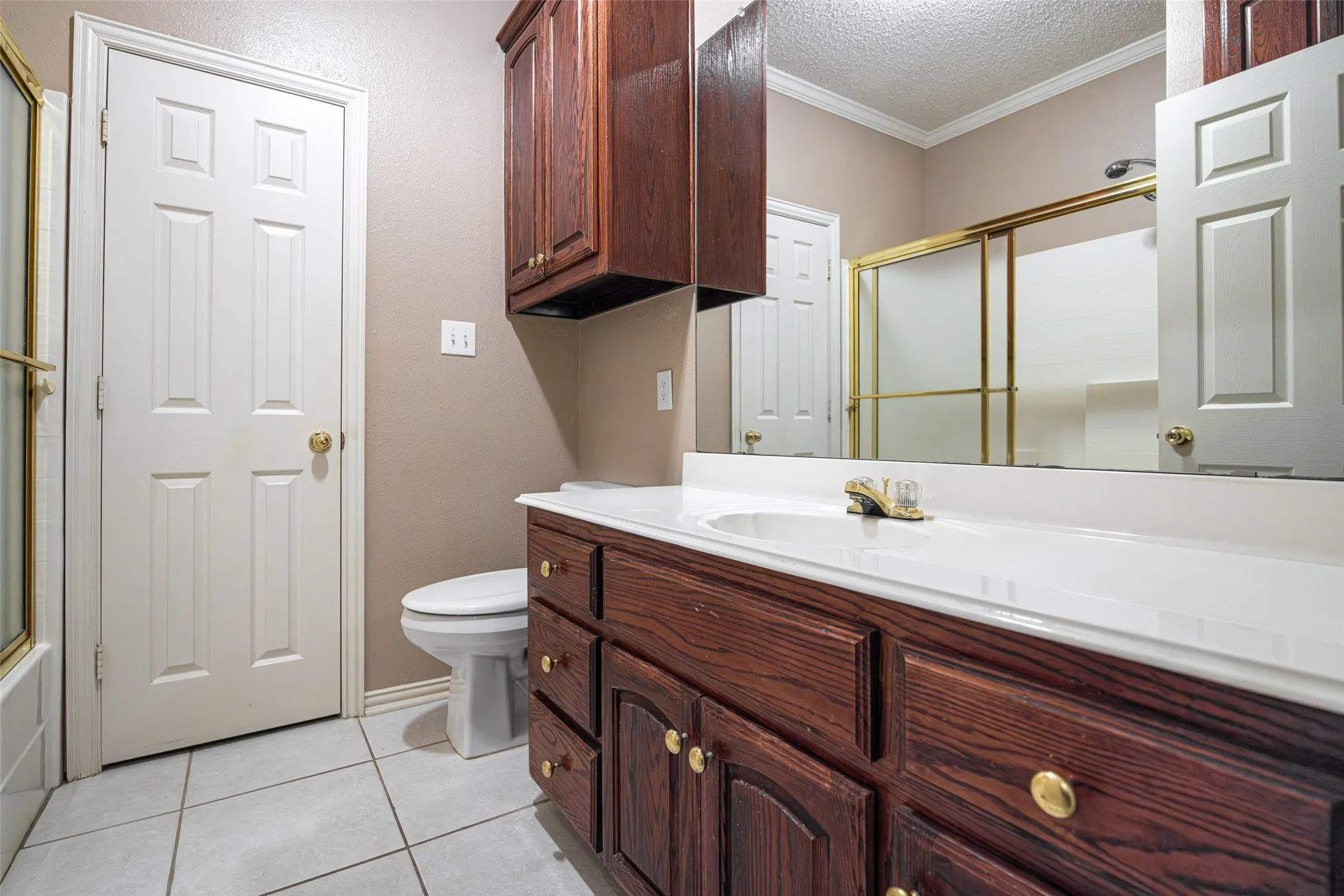 Single Family Residence For Sale in Collin County , 14184 County Road 489, Nevada, Texas 75173, 4 Bedroom, 3 Bathroom, 4 Garage spaces, 3,083 Sqft, built in 1996, mls#21329750, Real Estate Agent in Nevada, Homes For Sale in Collin county, Homes For Sale in Nevada, Realtor in Nevada Texas, Real Estate Brokerage Independent Realty Texas, Luminita Cordes Realtor