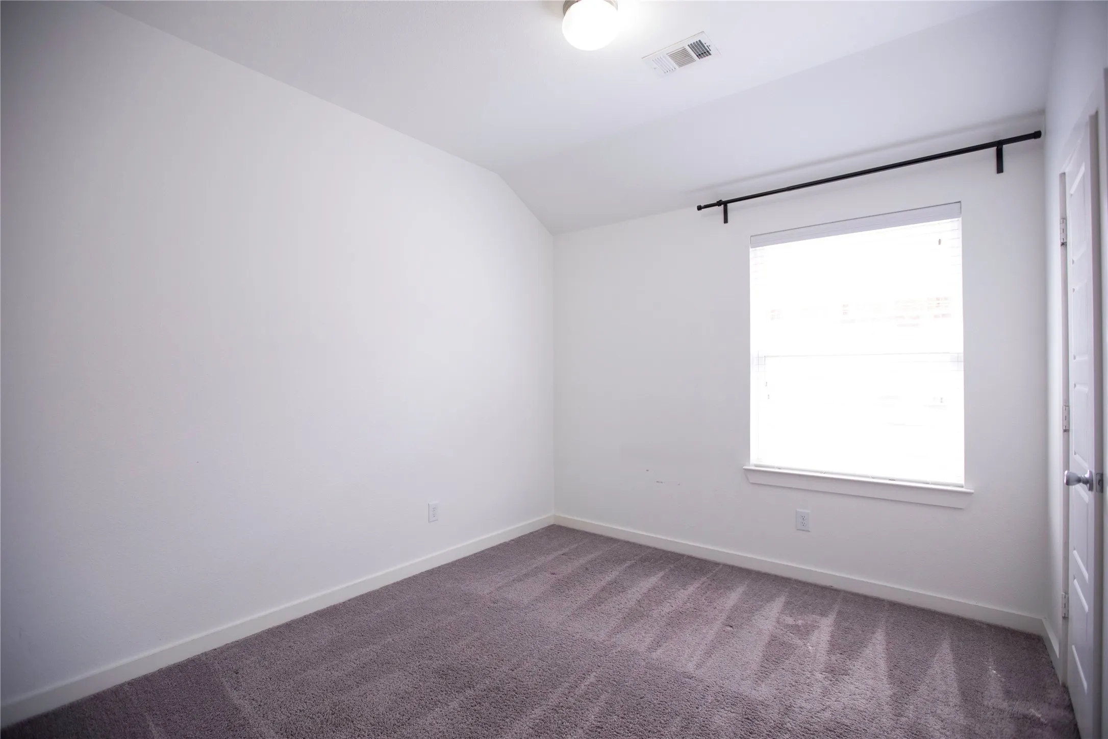 Single Family Residence For Rent in Collin County , 404 Barnstorm Drive, Celina, Texas 75009, 4 Bedroom, 3 Bathroom, 2 Garage spaces, 2,114 Sqft, built in 2017, mls#21330234, Real Estate Agent in Celina, Homes For Rent in Collin county, Homes For Rent in Celina, Realtor in Celina Texas, Real Estate Brokerage Independent Realty Texas, Luminita Cordes Realtor