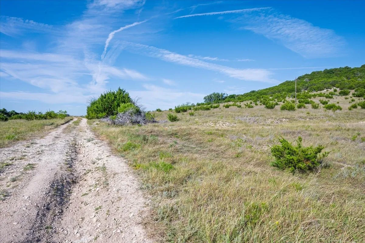 Ranch For Sale in Coryell County , 3255 County Road 154, Evant, Texas 76525, 0, 0, Garage spaces, 0 Sqft, built in 1965, mls#21330273, Real Estate Agent in Evant, Homes For Sale in Coryell county, Homes For Sale in Evant, Realtor in Evant Texas, Real Estate Brokerage Independent Realty Texas, Luminita Cordes Realtor