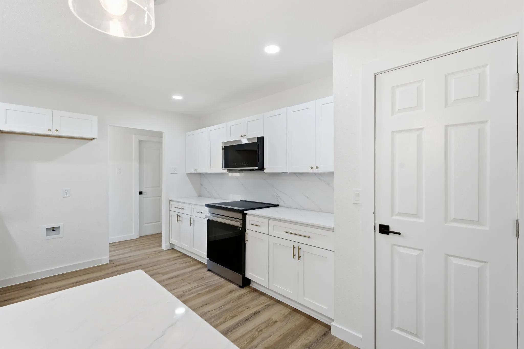 Single Family Residence For Sale in Tarrant County , 5512 Westcreek Drive, Fort Worth, Texas 76133, 3 Bedroom, 3 Bathroom, 2 Garage spaces, 1,828 Sqft, built in 1959, mls#21330014, Real Estate Agent in Fort Worth, Homes For Sale in Tarrant county, Homes For Sale in Fort Worth, Realtor in Fort Worth Texas, Real Estate Brokerage Independent Realty Texas, Luminita Cordes Realtor