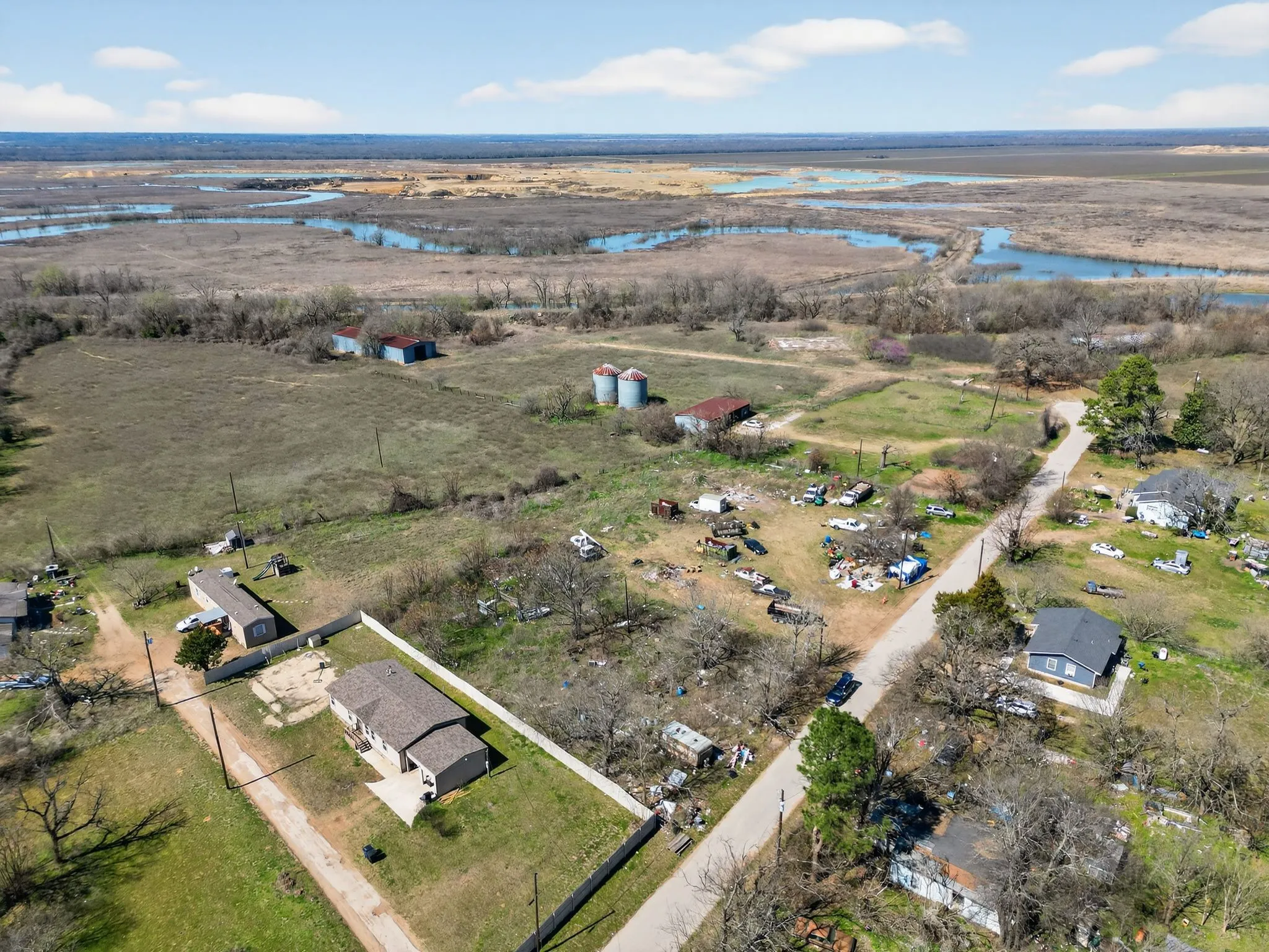 Unimproved Land For Sale in Kaufman County , TBD Iron Bridge Rd, Scurry, Texas 75158, 0, 0, Garage spaces, 0 Sqft, built in 0, mls#21330236, Real Estate Agent in Scurry, Homes For Sale in Kaufman county, Homes For Sale in Scurry, Realtor in Scurry Texas, Real Estate Brokerage Independent Realty Texas, Luminita Cordes Realtor