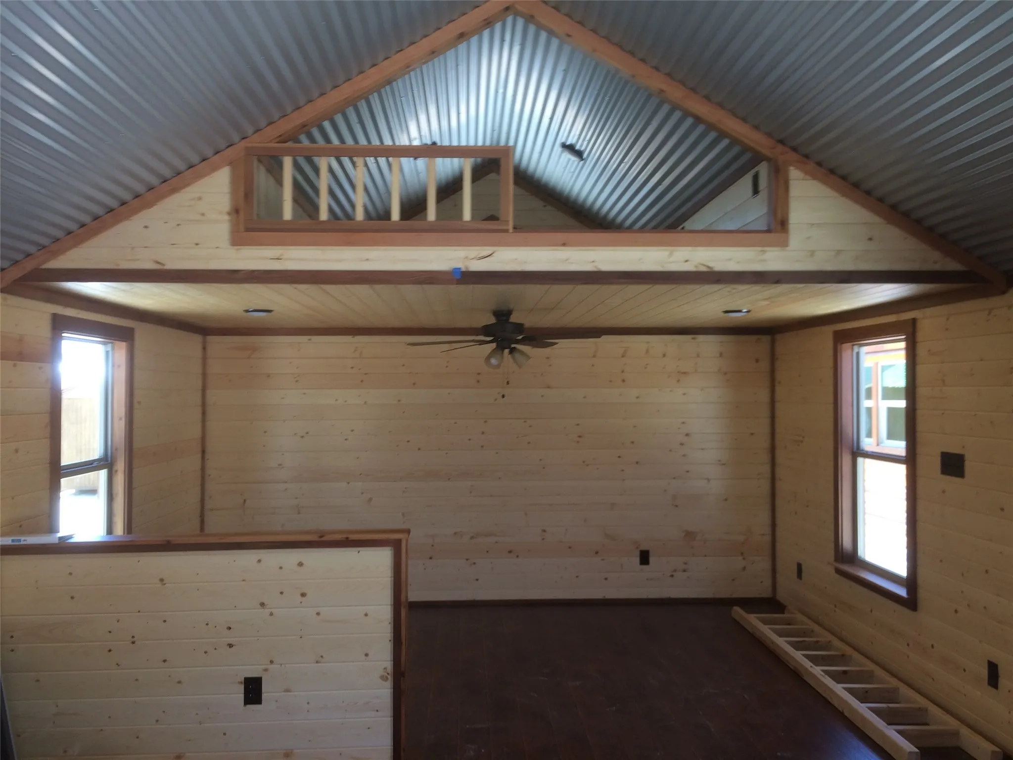 Single Family Residence For Sale in Hill County , 300 NW 3rd Street, Hubbard, Texas 76648, 2 Bedroom, 2 Bathroom, 1 Garage spaces, 1,465 Sqft, built in 1930, mls#21330275, Real Estate Agent in Hubbard, Homes For Sale in Hill county, Homes For Sale in Hubbard, Realtor in Hubbard Texas, Real Estate Brokerage Independent Realty Texas, Luminita Cordes Realtor